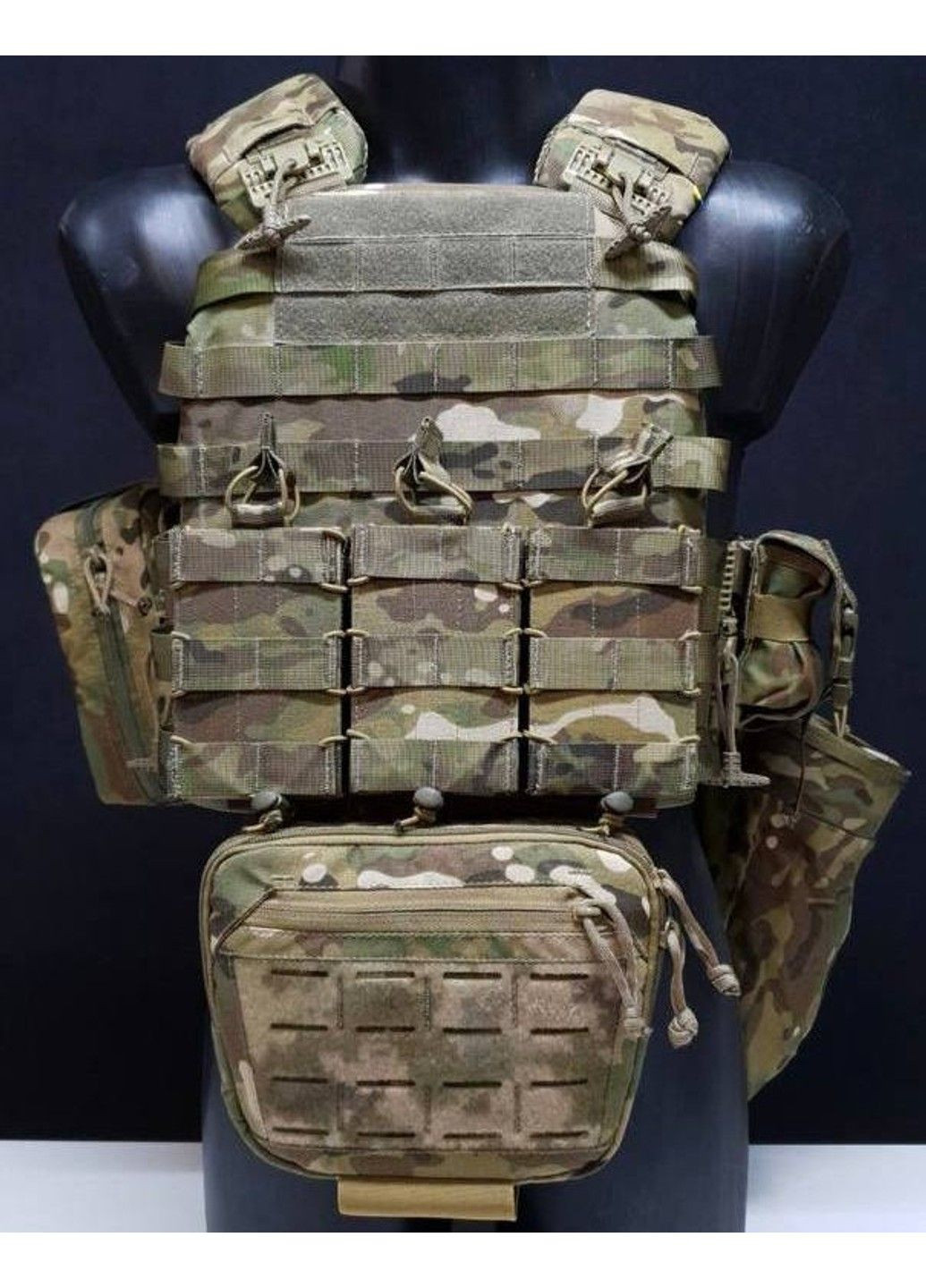 Тактичний комплект плитоноска М6 з підсумками без плит (Мультикам піксель) No Brand (332635870)