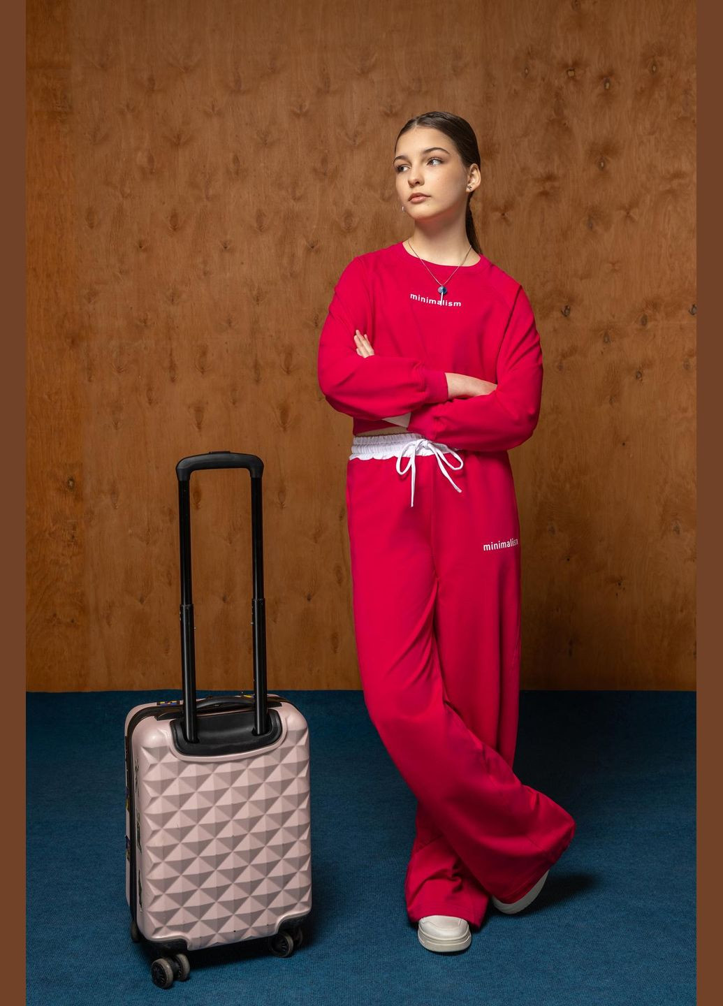 Розовый демисезонный костюм (свитшот, брюки) подростковый брючный IRmAS оверсайз