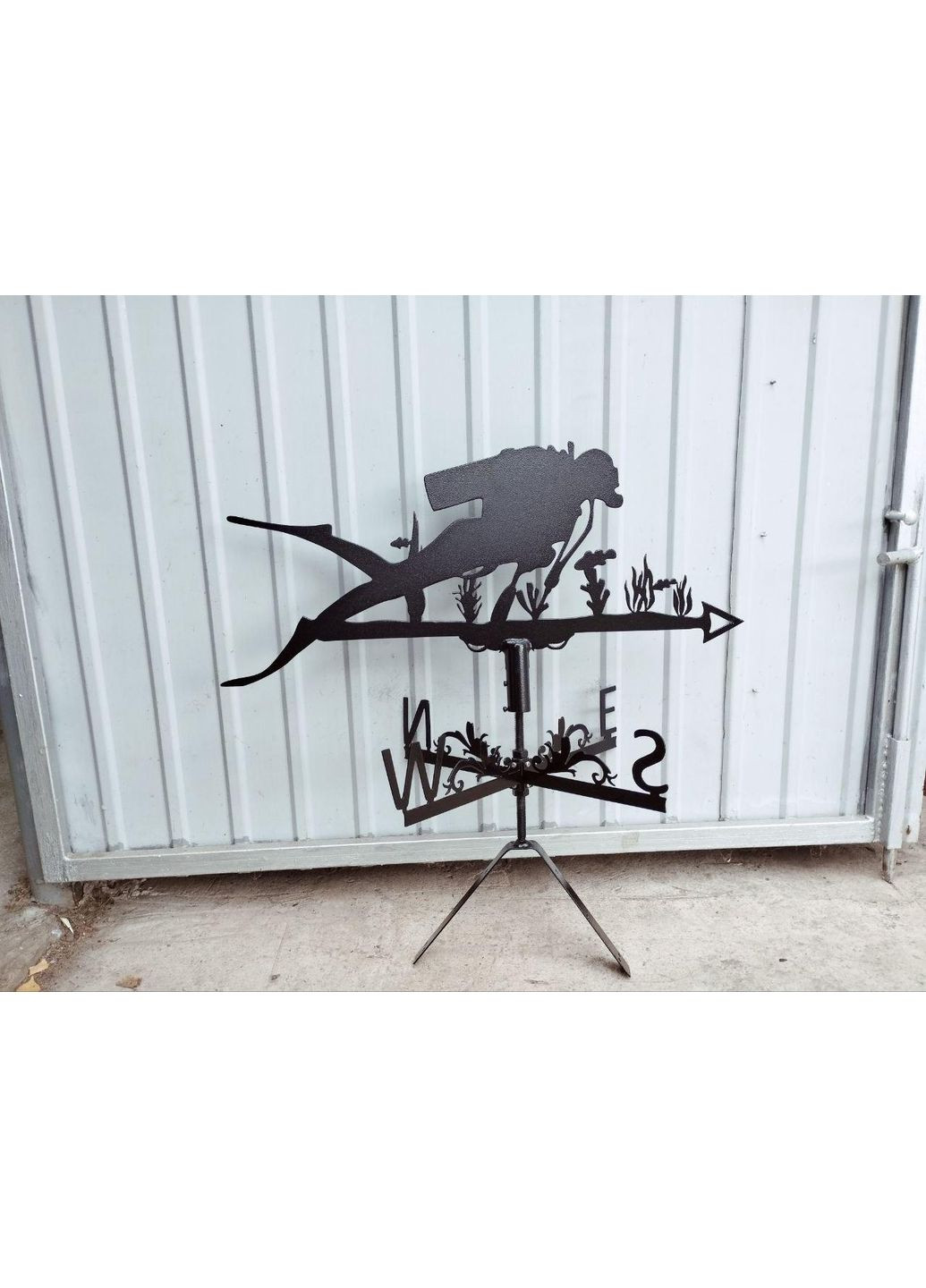 Флюгер на будинок Аквалангіст, Дайвер, флюгер на дах з металу 2 мм. No Brand (368896371)