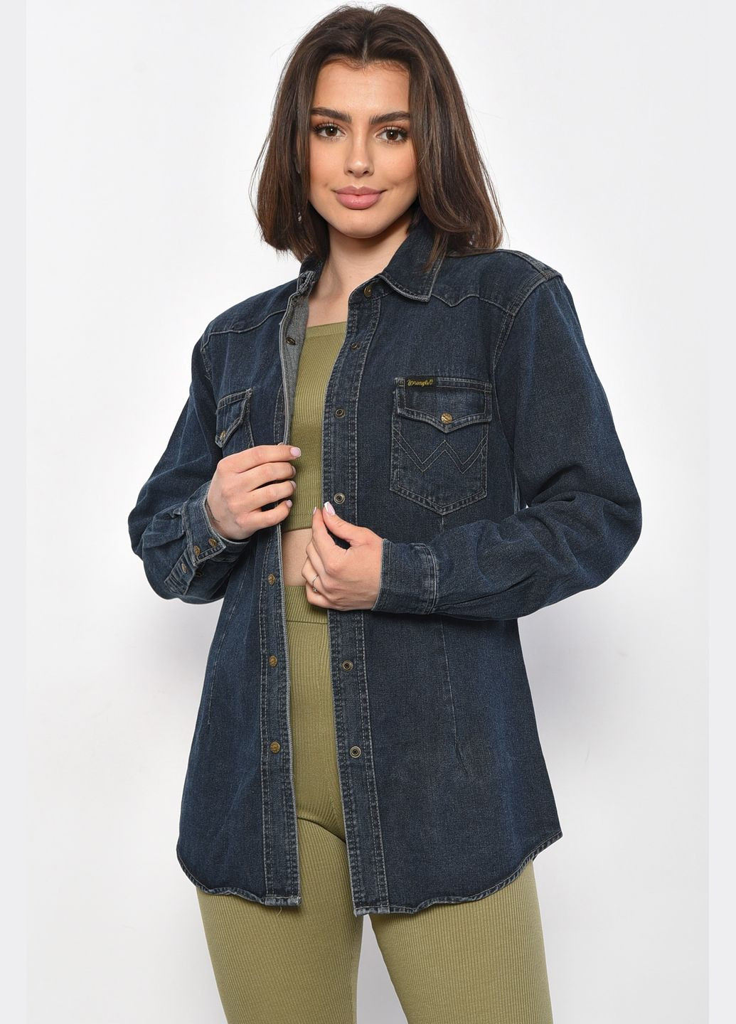 Сорочка жіноча батальна джинсова темно-синього кольору Let's Shop (293337702)