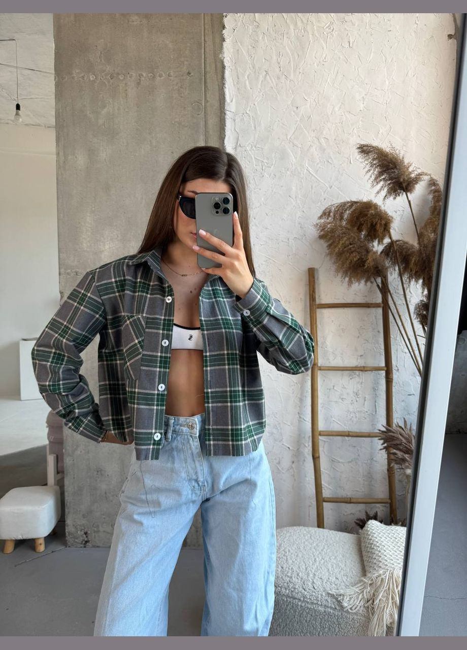 Зеленая рубашка No Brand