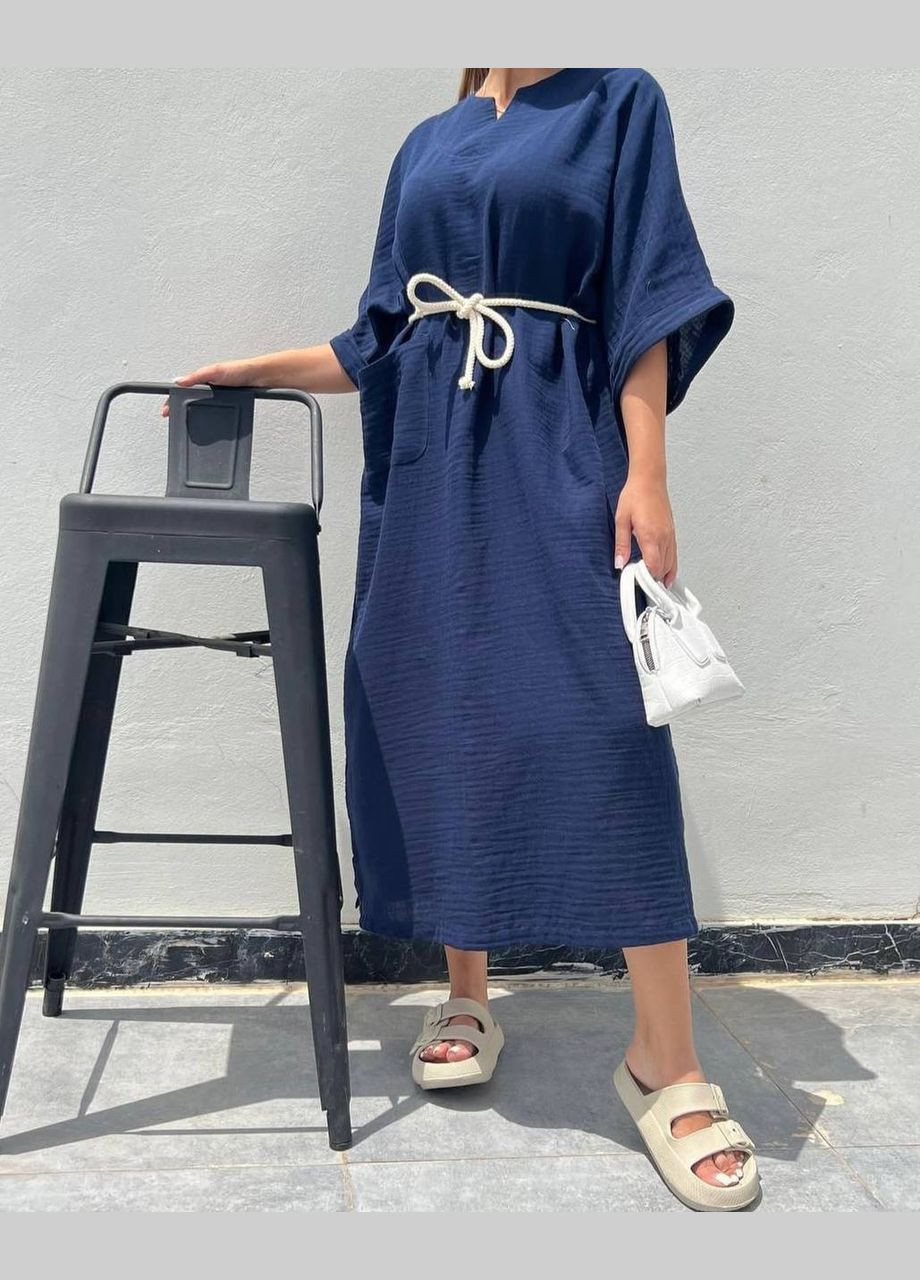 Темно-синя оверсайз сукня темно-синього кольору з канатом у комплекті, приємна до тіла сукня на кожен день No Brand однотонна
