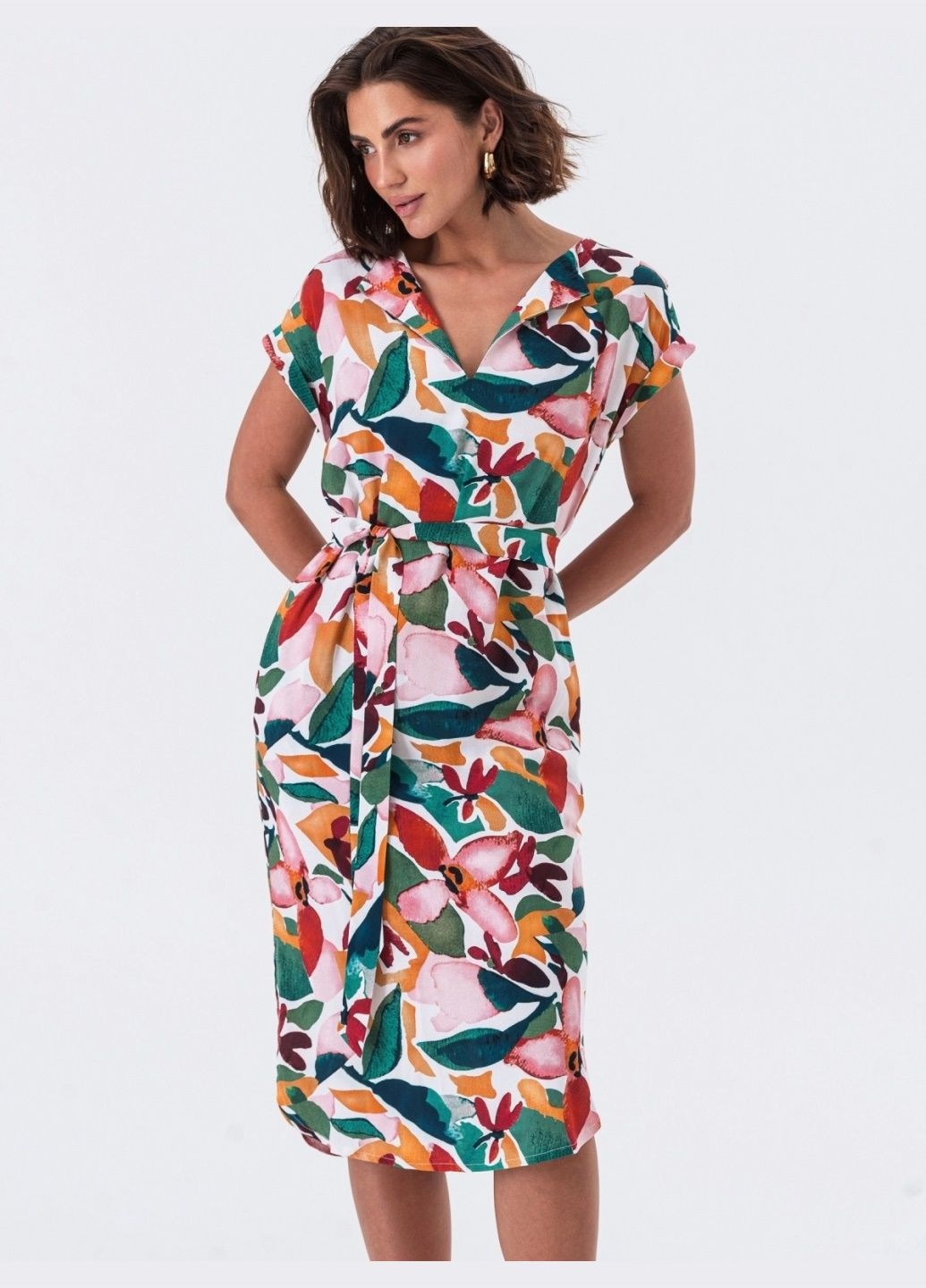 Белое кэжуал платье прямого кроя с принтом белый Dressa