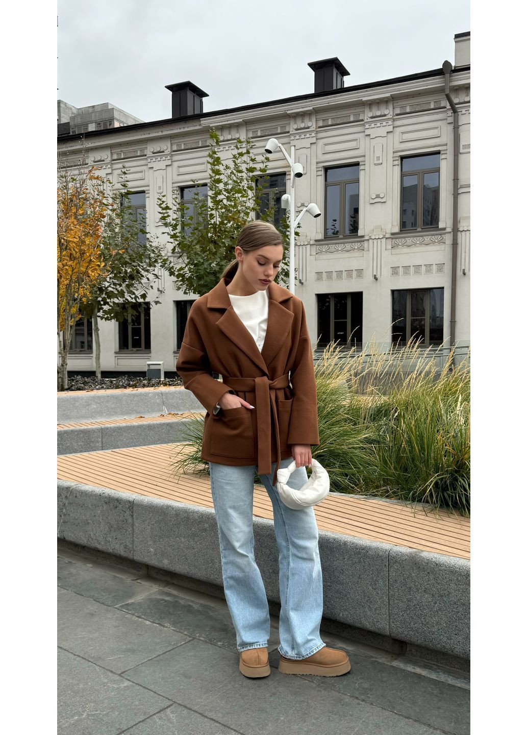 Коричневе демісезонне Пальто-халат коричневе No Brand