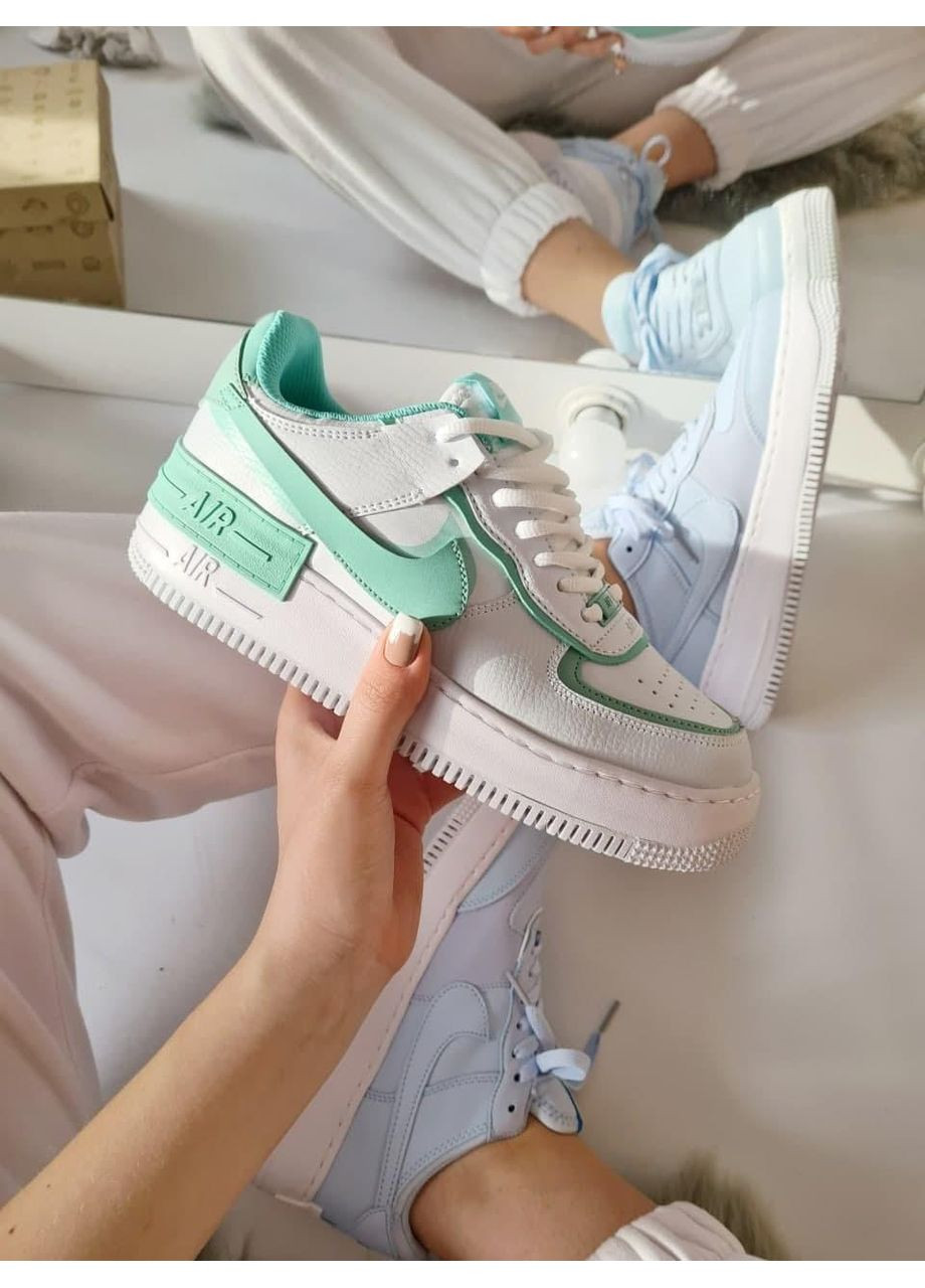 КРОСІВКИ ЖІНОЧІ NIKE AIR FORCE 1 SHADOW WHITE GREEN НАЙК АІР ФОРС 1 ПРЕМІУМ No Brand сірі демісезони (367176905)