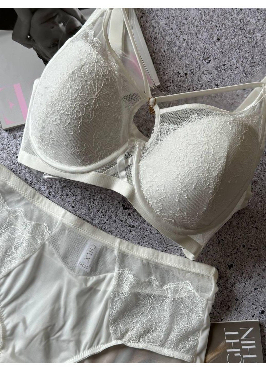 Білий комплект нижньої білизни на чашку d бюстгальтер + трусики білий CHLX