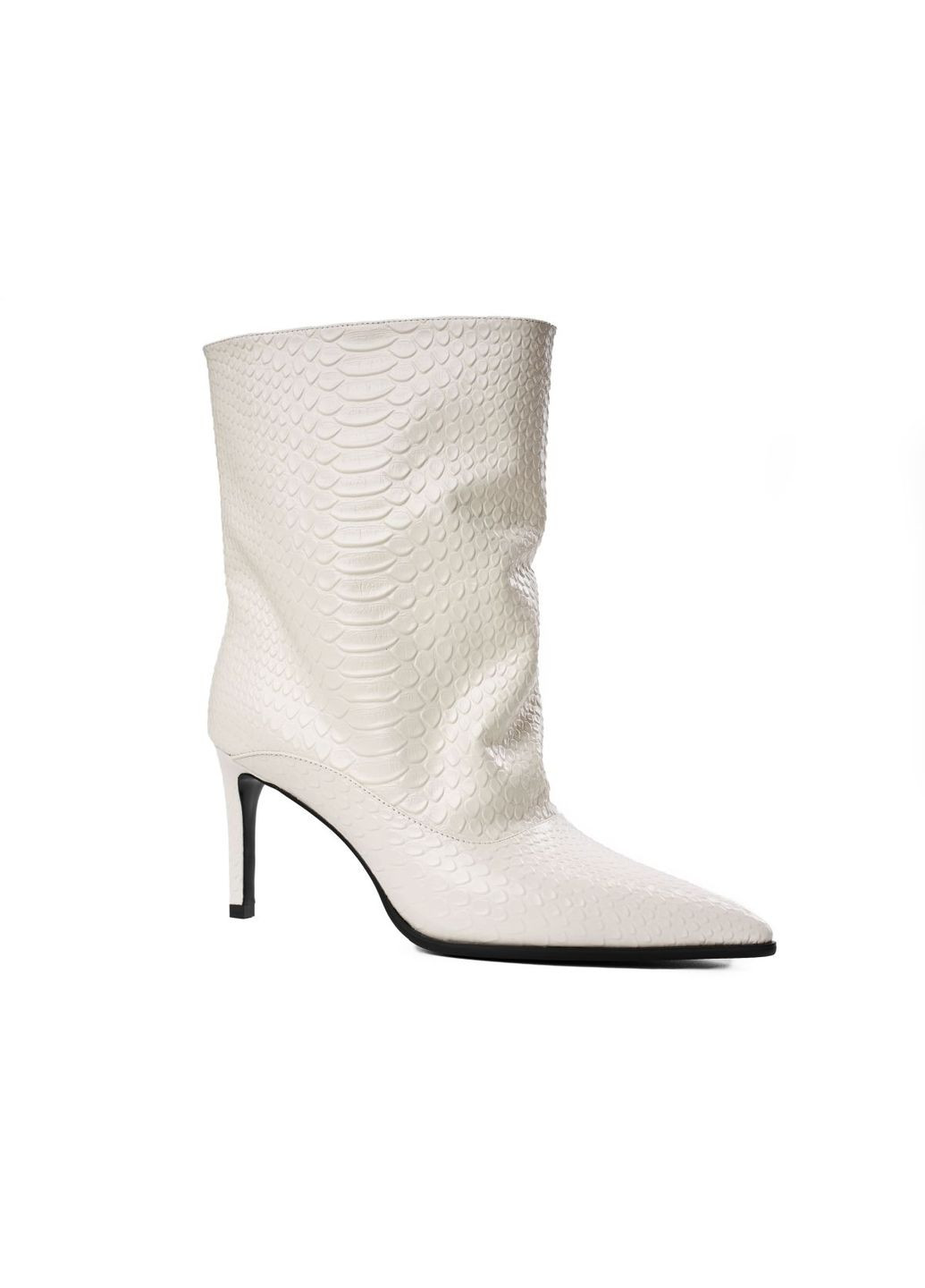 Молочные демисезонная кожаные ботильоны 4740 Sasha Fabiani