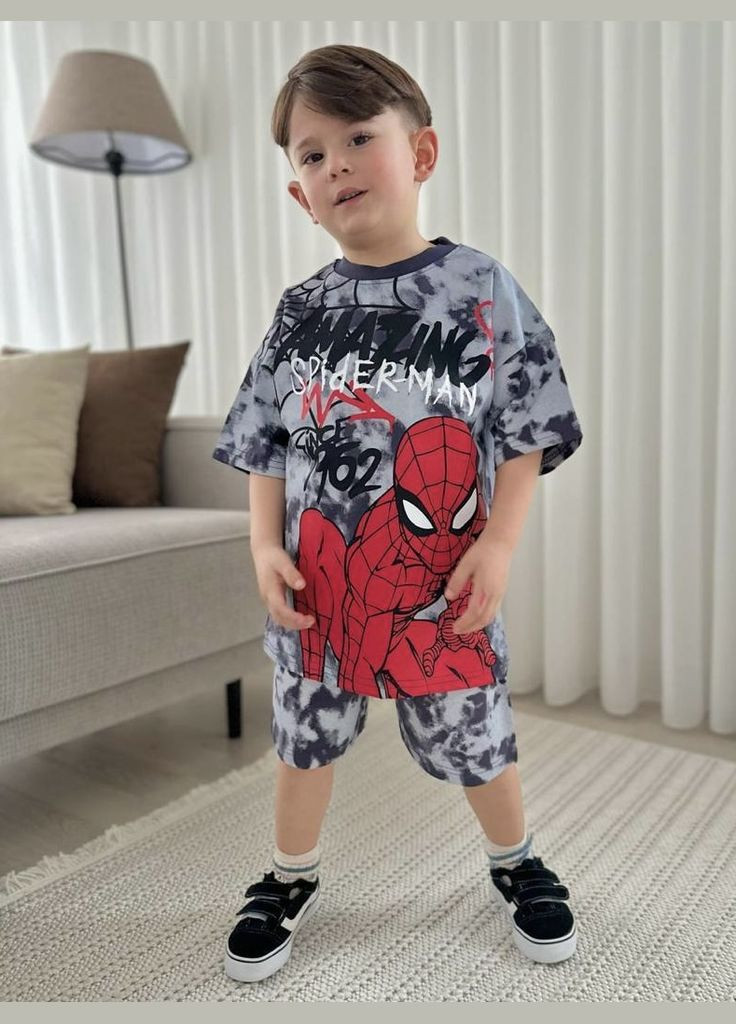 Сіро-червоний літній дитячий літній комплект (футболка + шорти) для хлопчика wiki boom kids spider man сіро-чорний No Brand