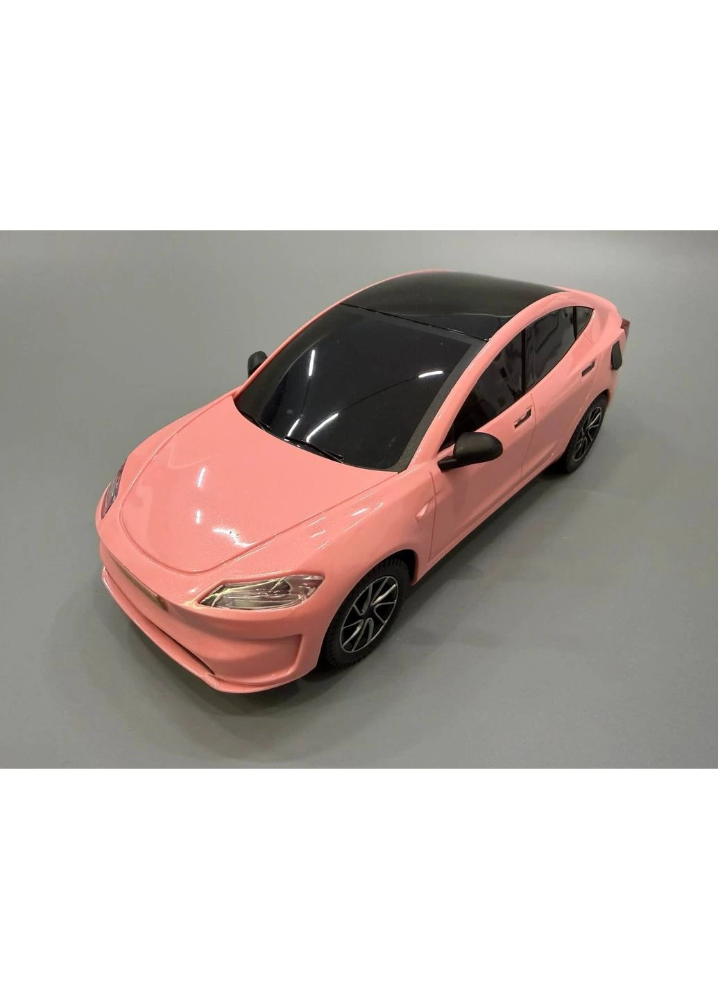 Машинка на радиоуправлении Tesla Model 3 с автопарковкой и зарядной станцией Белая (655-50) No Brand (394841584)