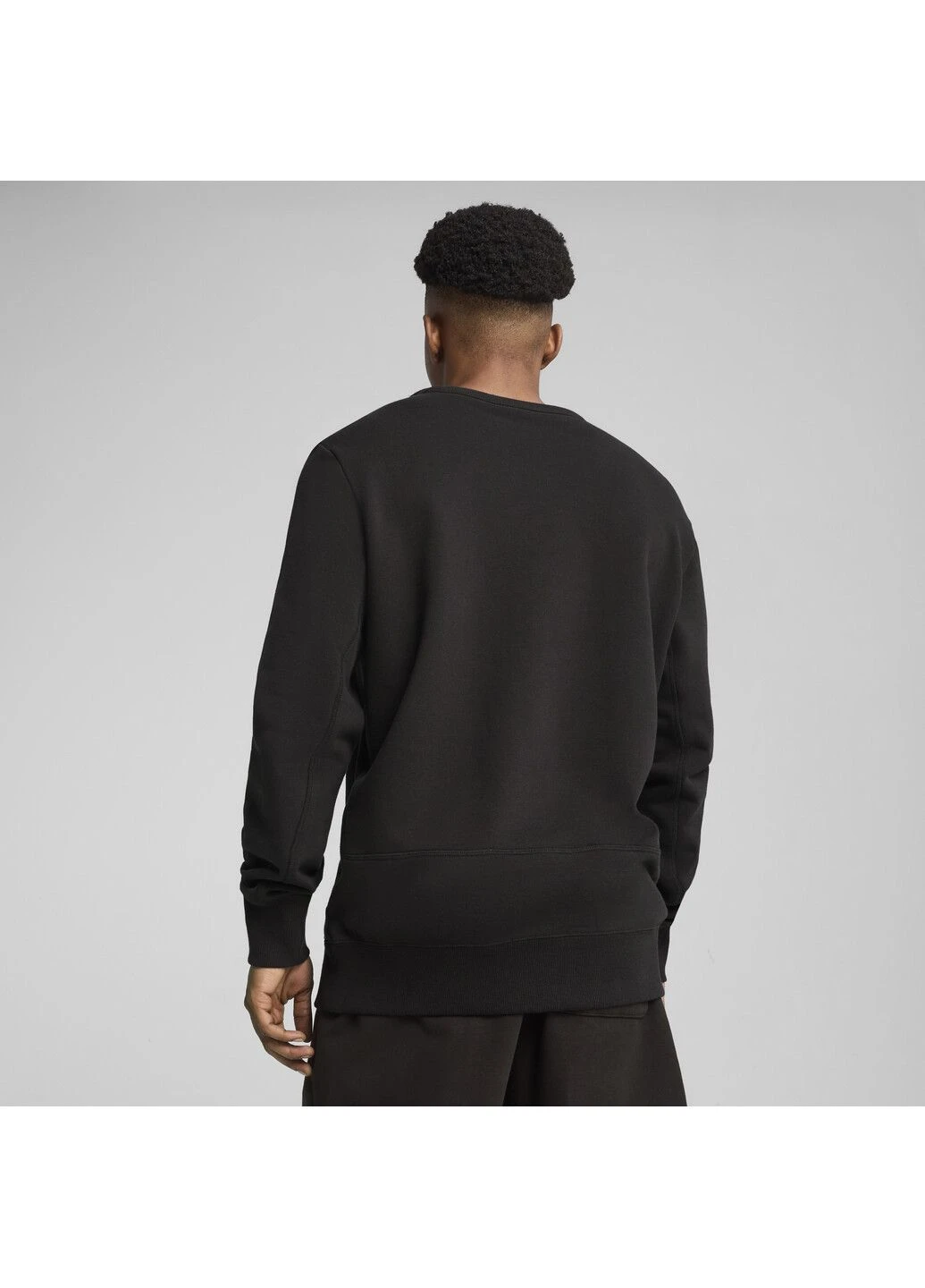 Чорний світшот pivot crewneck men Puma однотонний (328560080)