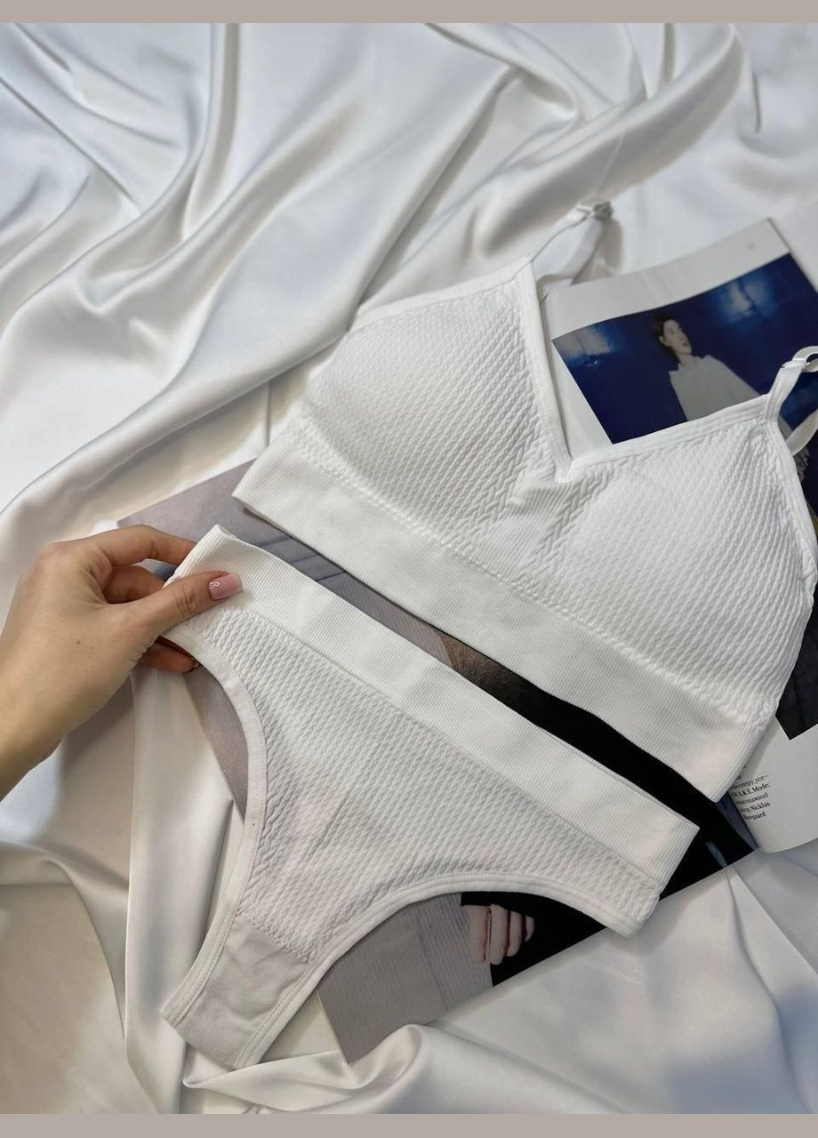 Білий демісезонний жіночий комплект нижньої білизни No Brand