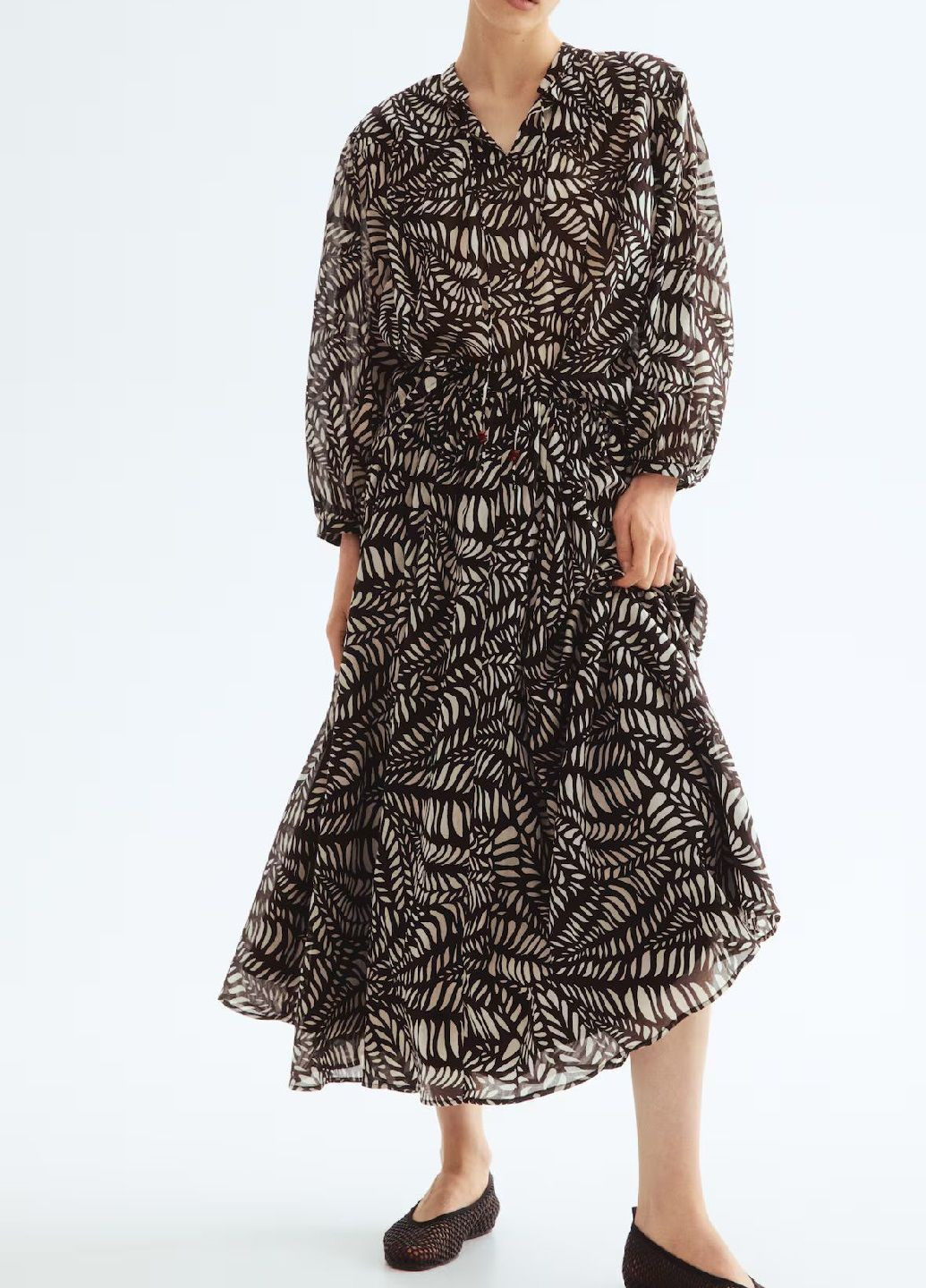 Темно-коричневая кэжуал с рисунком юбка H&M