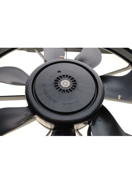 Вентилятор радиатора MERCEDES A (W176), B (W246, W242 0130308537) Bosch (360490146)