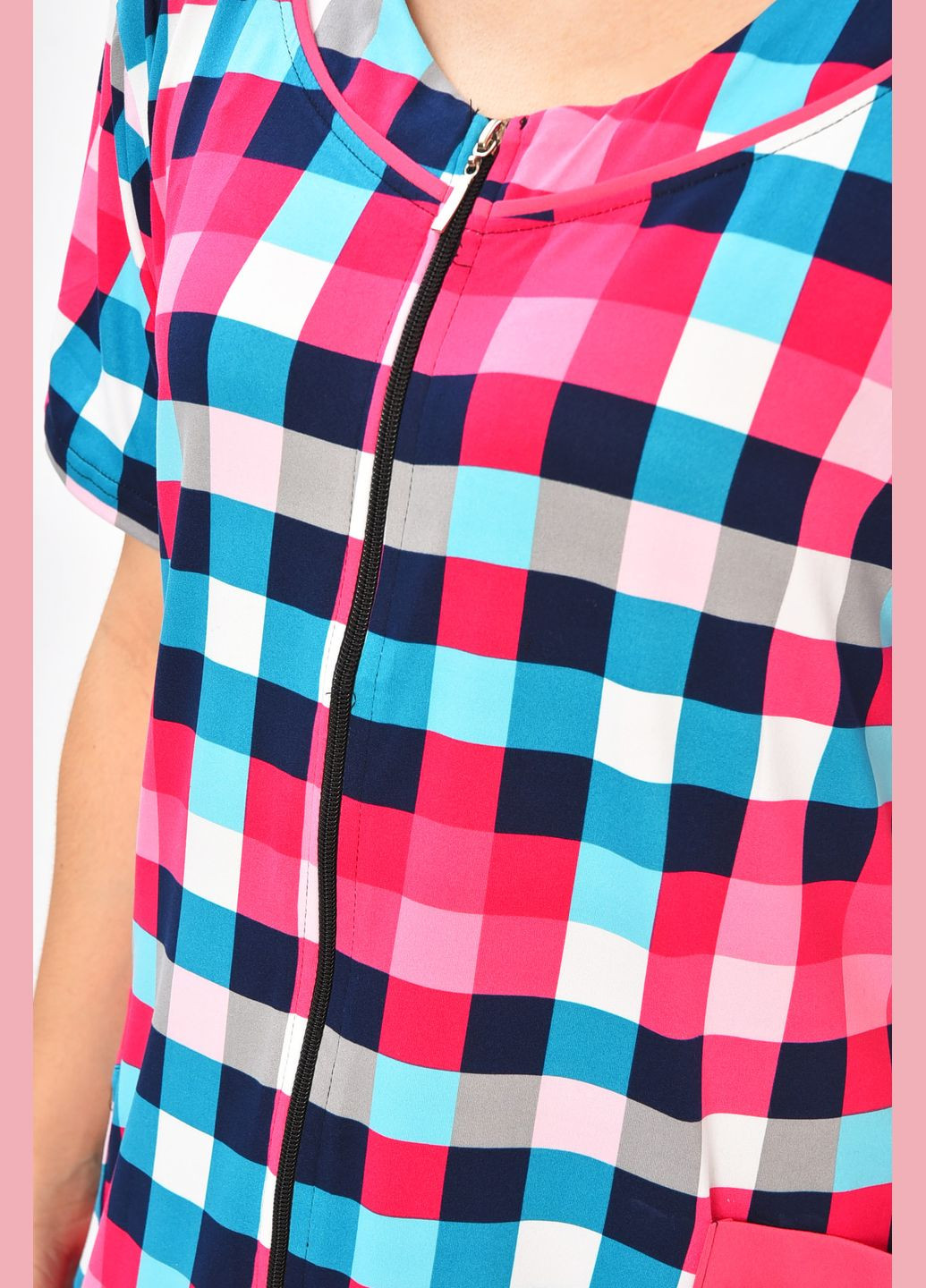 Халат женский батальный розового цвета с принтом Let's Shop (346390946)