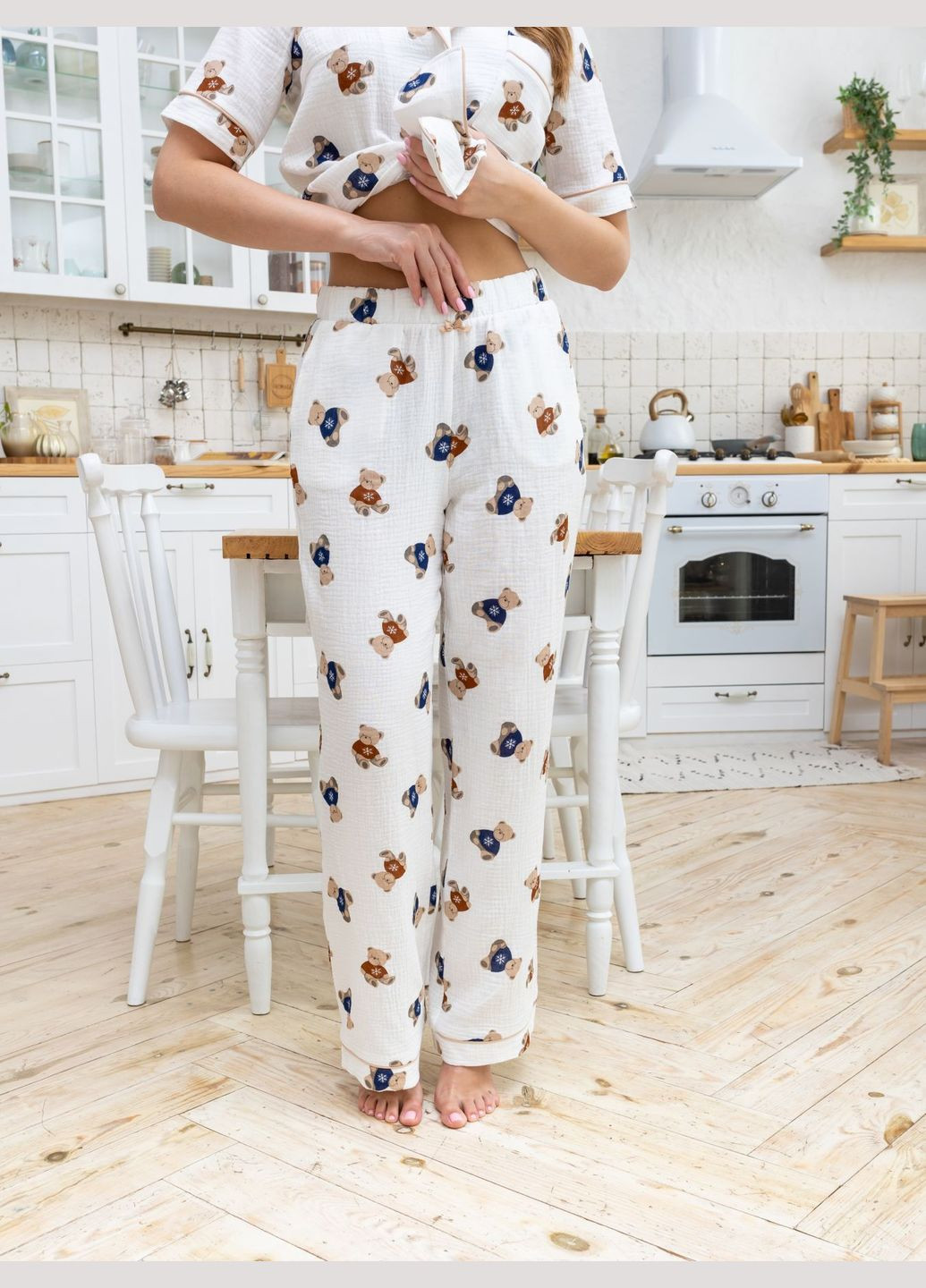 Белая всесезон пижама женская рубашка + брюки Geran