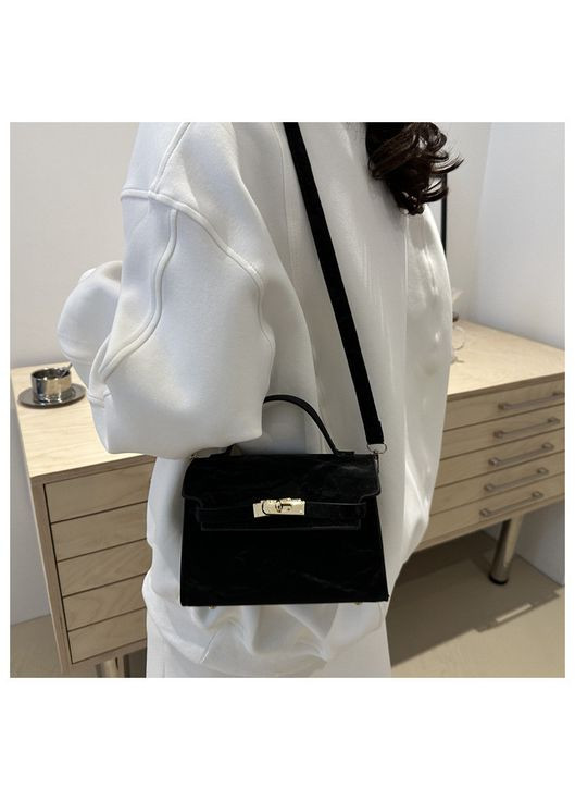 Жіноча сумка 6209 крос-боді на ремінці бархатна велюрова замшева чорна No Brand (313235518)