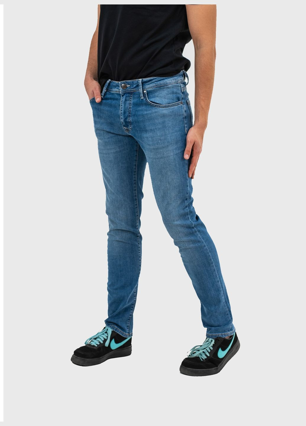 Голубые демисезонные зауженные джинсы мужские 77 SLIM Hugo Boss