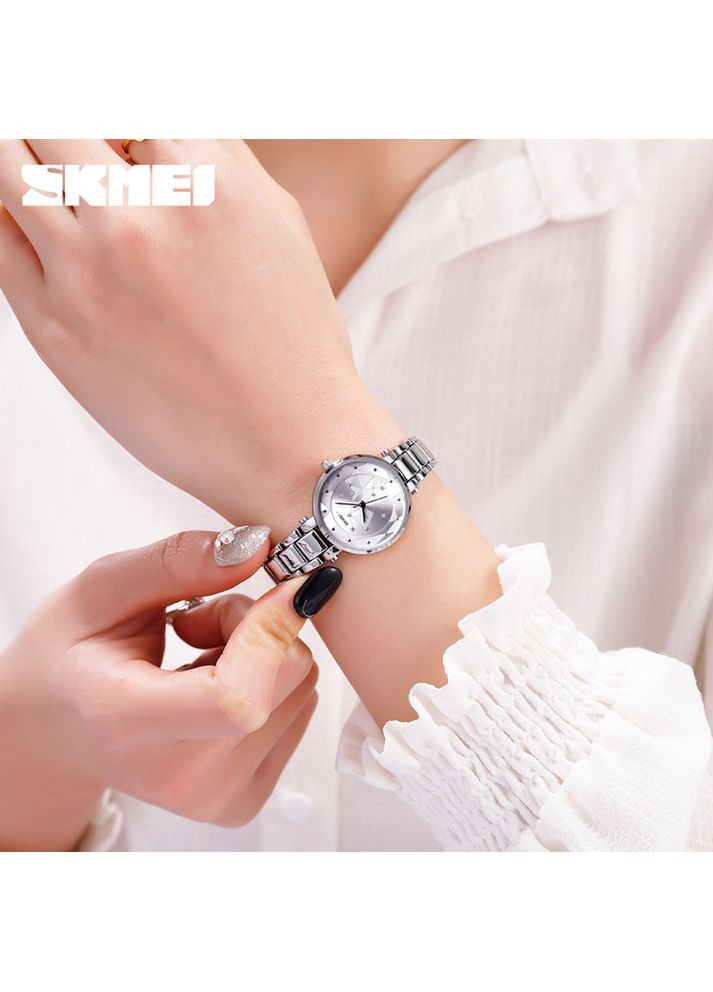 Годинники кварцові жіночі сріблясті з нержавіючим браслетом водонепроникні класичні стрілочні ProDobro (367265455)