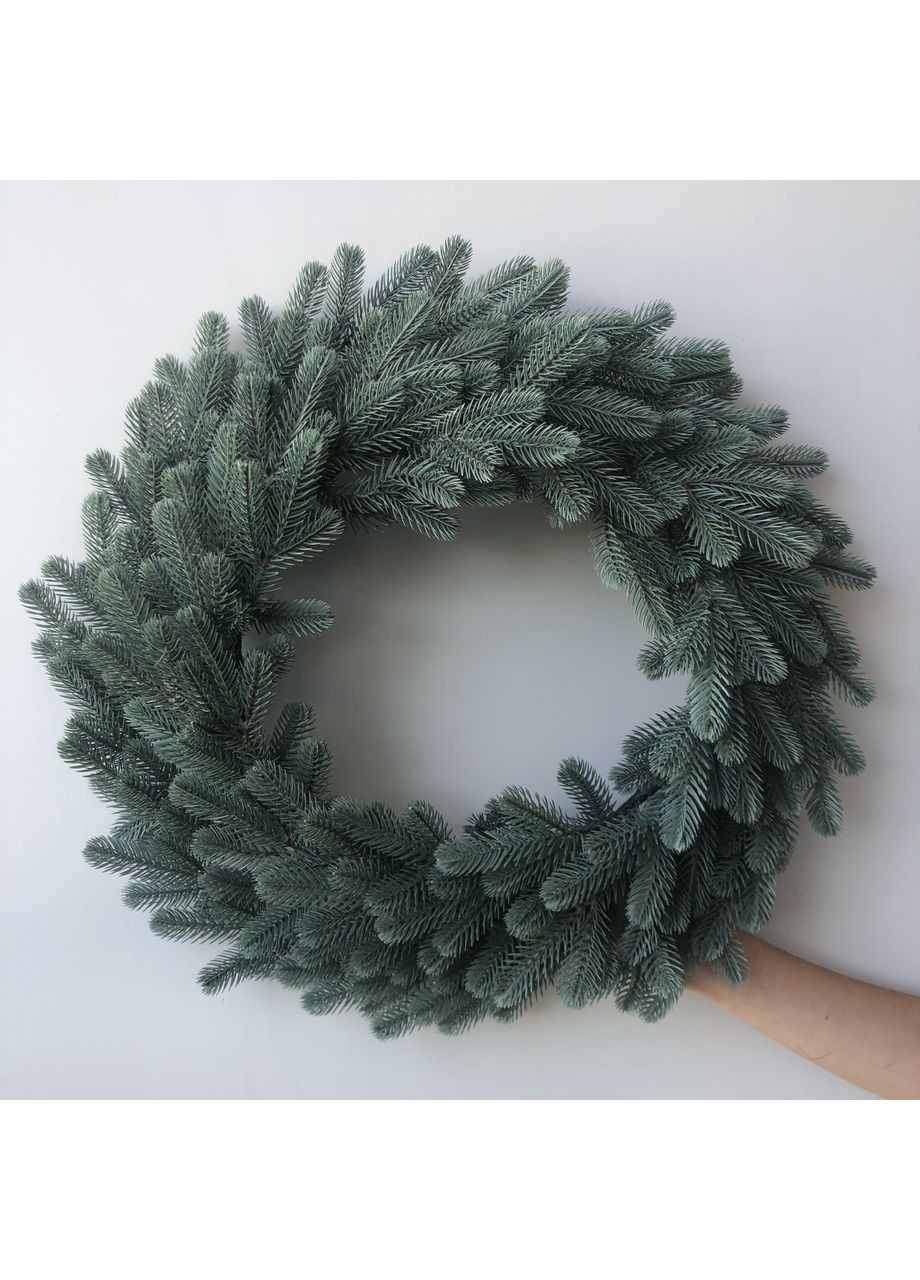 Вінок хвойний різдвяний SGH Traditional литий d-50 см блакитний HVOYA (366963674)