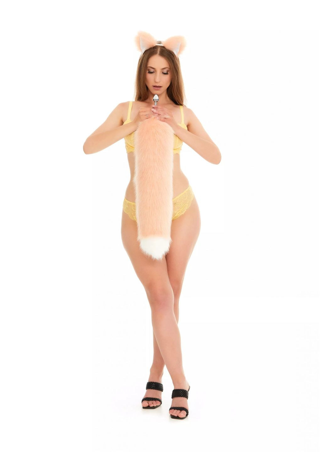 Анальный меховой пушистый хвост без пробки, Персиковый с белым кончиком, 60 см. OKOVA (315149243)