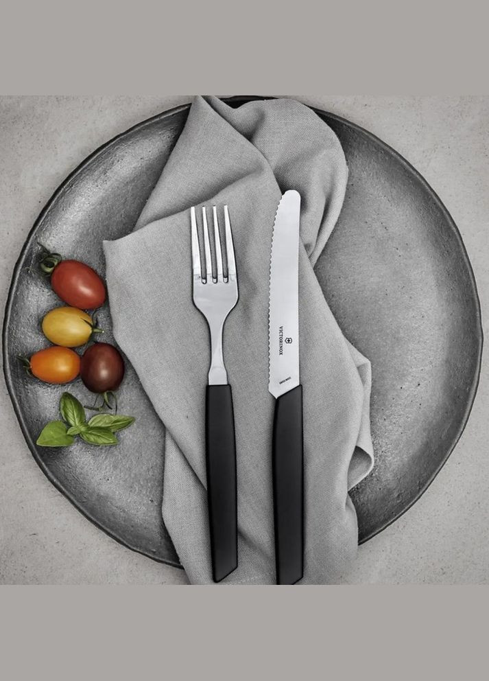 Ніж Swiss Modern Tomato and Sausage 11 см 6.9003.11W Victorinox (319662990)