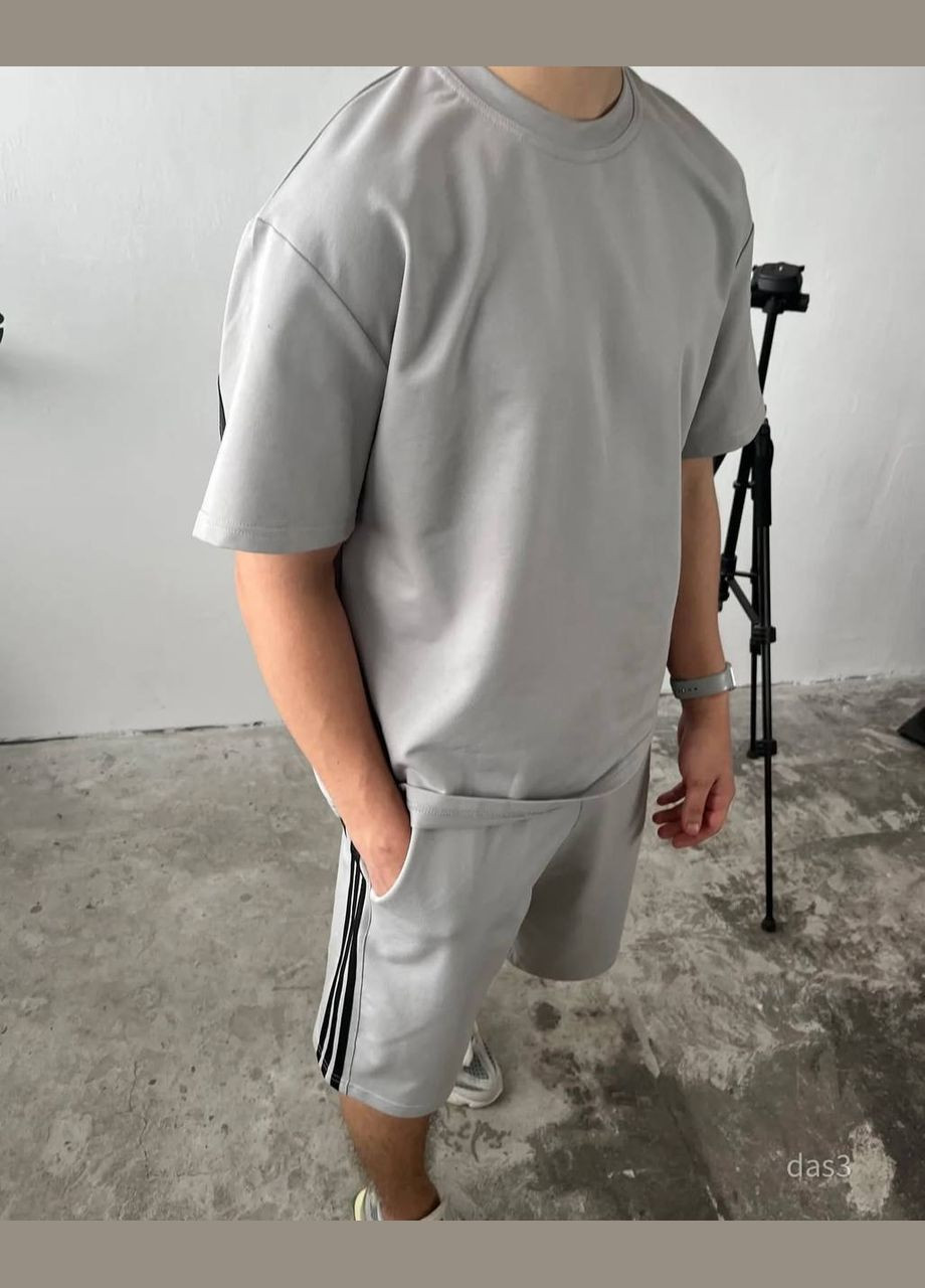 Сірий демісезонний костюм 2 в 1 футболка + шорти весна/літо No Brand