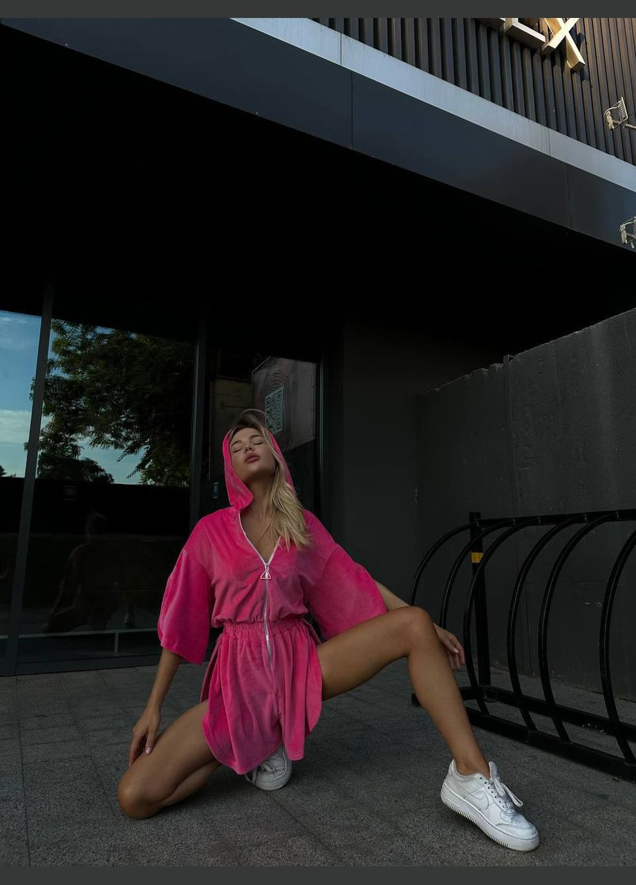 Жіночий комбінезон Asi.Store.ua комбінезон-шорти рожевий спортивний, повсякденний, кежуал велюр