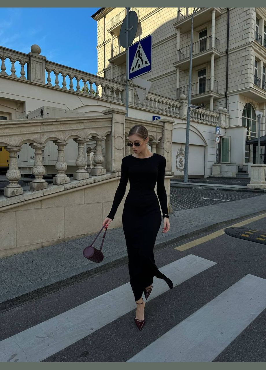 Черное повседневный женское платье макси из ангоры силуэтная Avanti однотонное