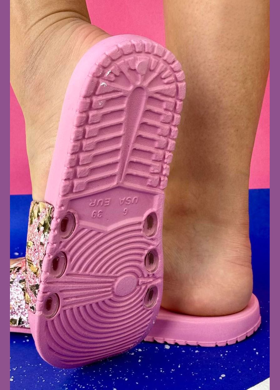 Шльопанці жіночі рожевого кольору Let's Shop (297437479)