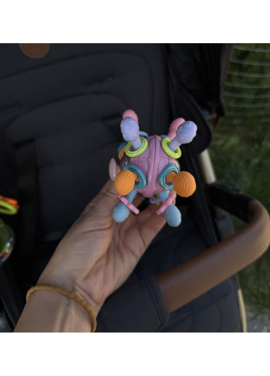 Розвиваюча сенсорна іграшка-куб для малюків з силіконовими деталями, брязкальце No Brand (364553131)