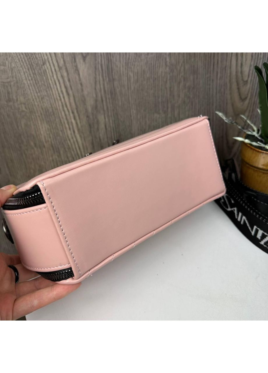 Женская сумка на плечо эко-кожа серого цвета классическая с брелком ProDobro (363136266)