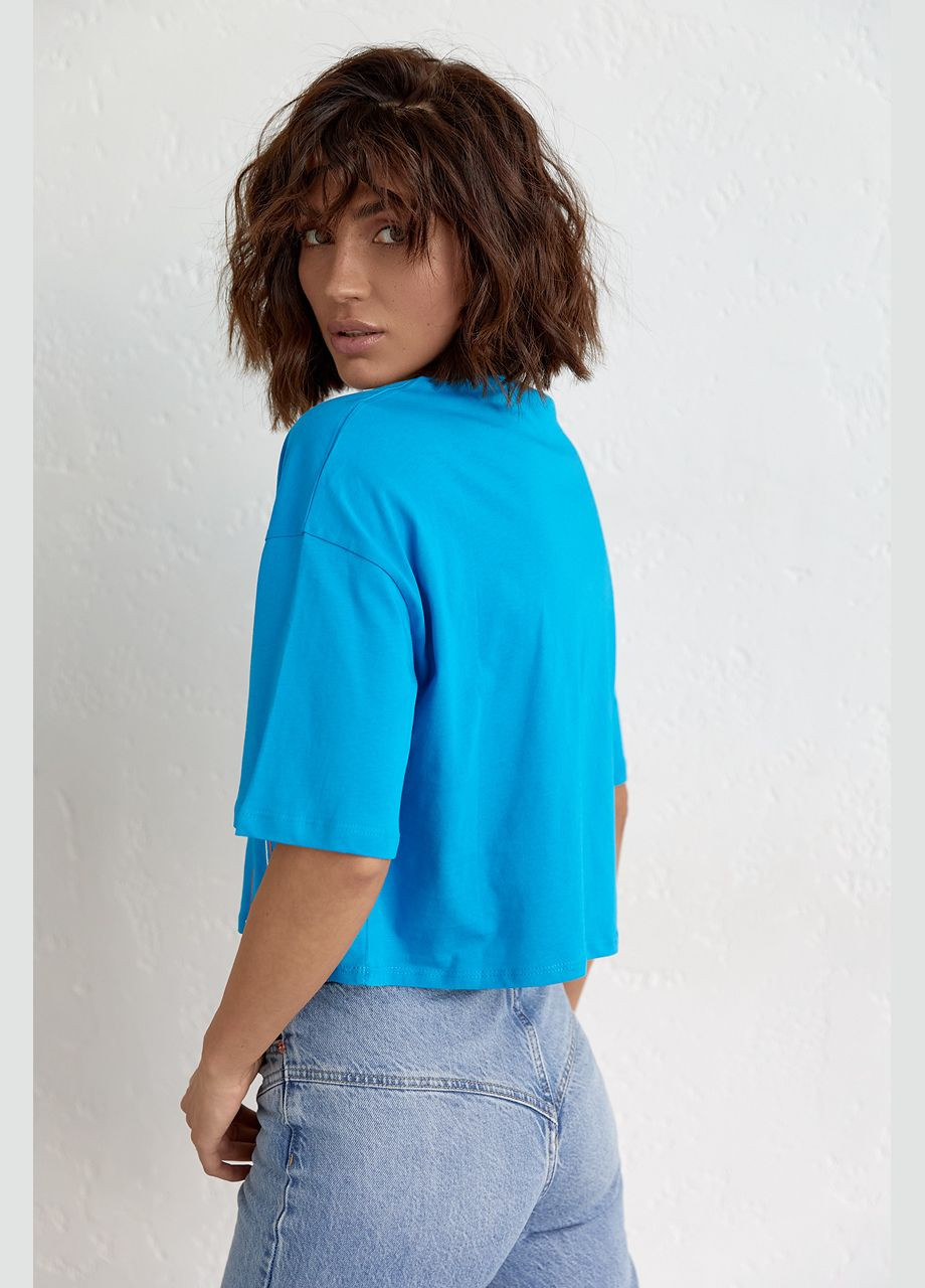 Синя літня укорочена жіноча футболка з вишитими літерами Lurex