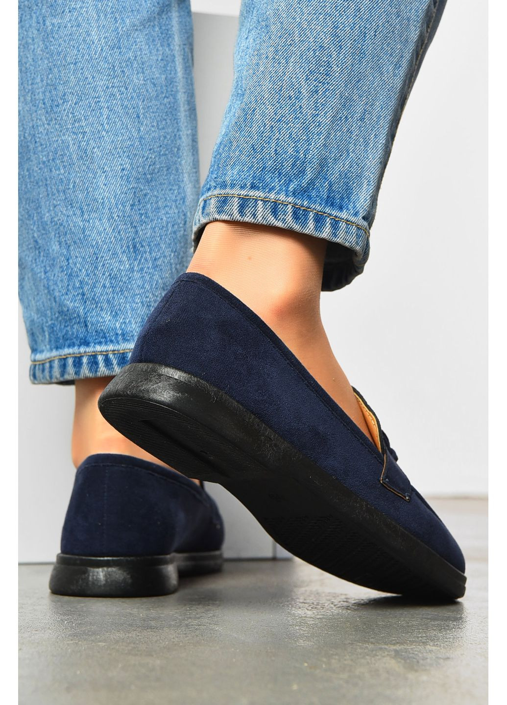 Let's Shop Туфли-лоферы женские темно-синего цвета лоферы темно-синий з искусственная замша, украина — демисезон (358504947)