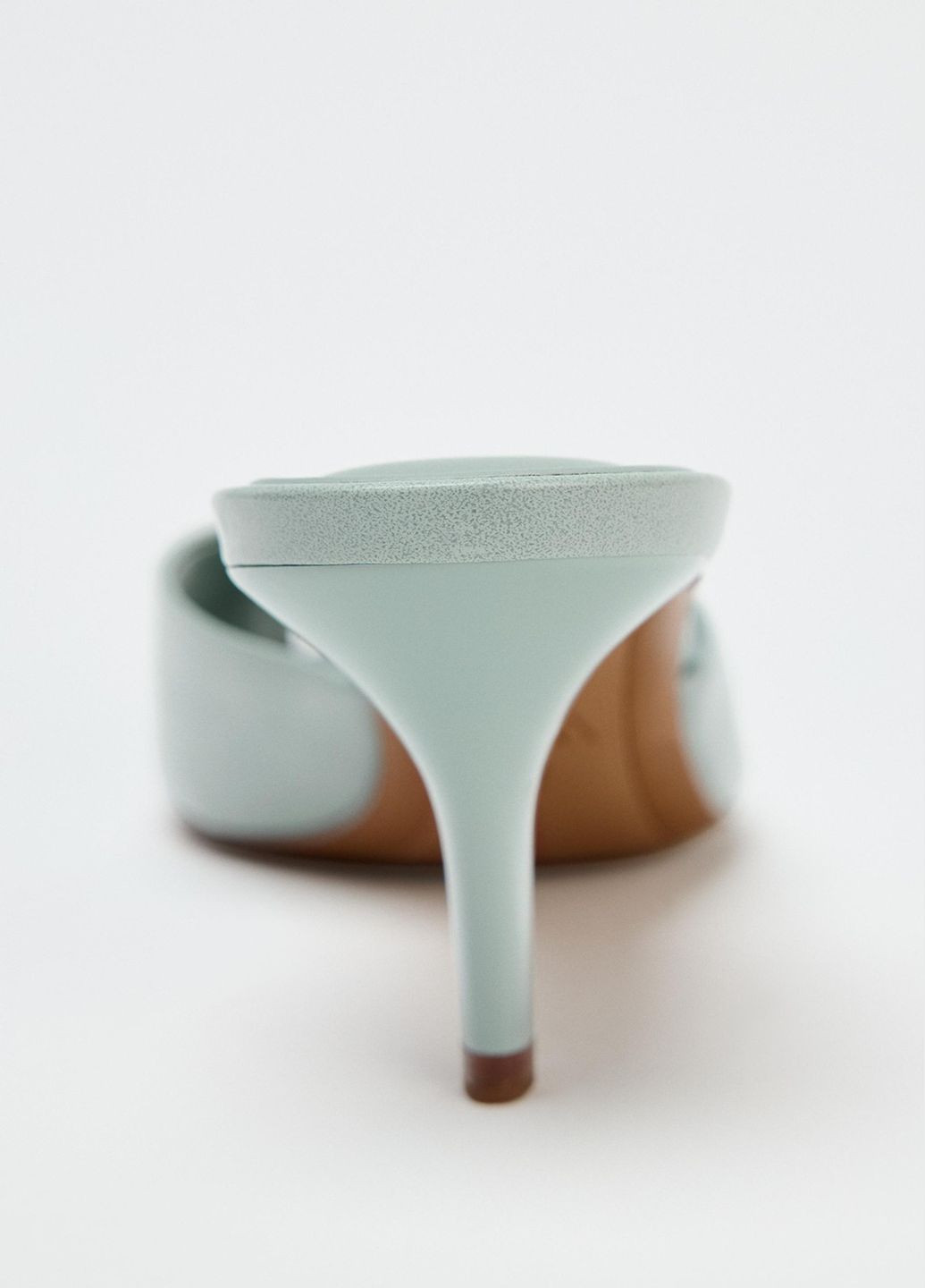 Светло-синие босоножки Zara