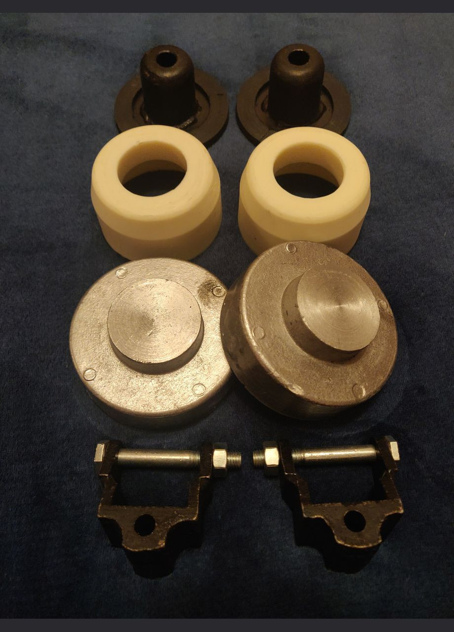 Проставки Шкоду Октавія тур/ Octavia Tour Посилений комплект/ Висота перед 20 мм Зад 30 мм Skoda (333024309)