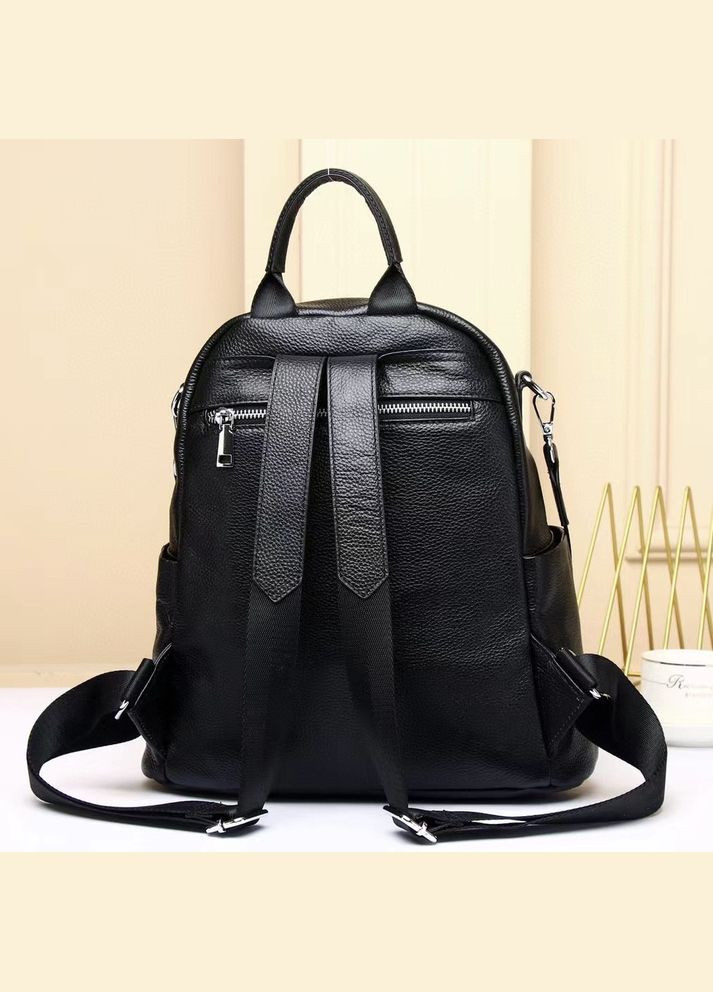 Шкіряний жіночий рюкзак чорним з тисненням 42147 Tiding Bag (359398550)