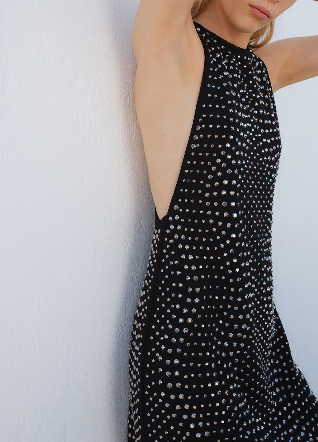 Чорна сукня H&M однотонна