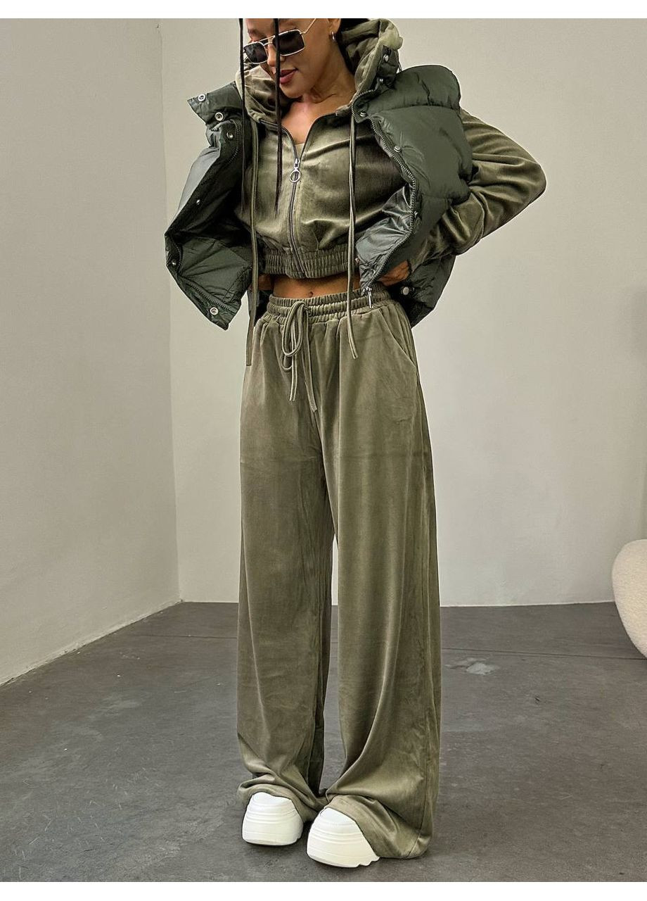 Женский спортивный костюм-тройка с топом, кофтой и брюками. Україна (356676814)