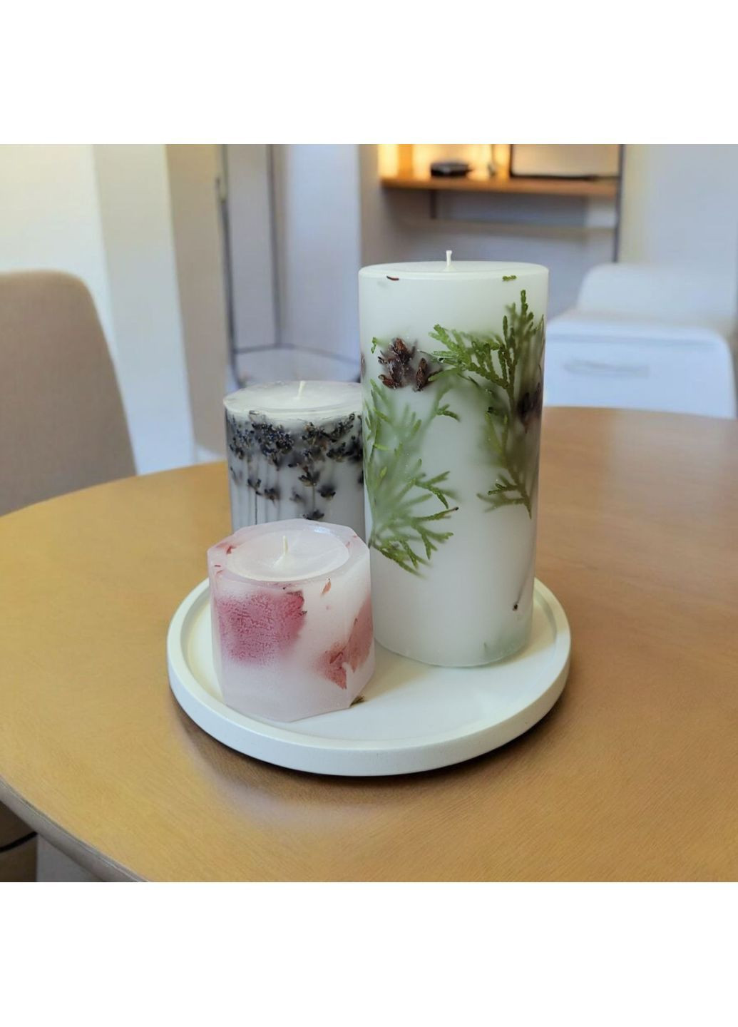 Набір декоративних свічок ручної роботи свічки ароматичні у наборі з 3 шт на підставці з гілочками хвої, лаванди та листям Handmade Studio - AV (368862890)