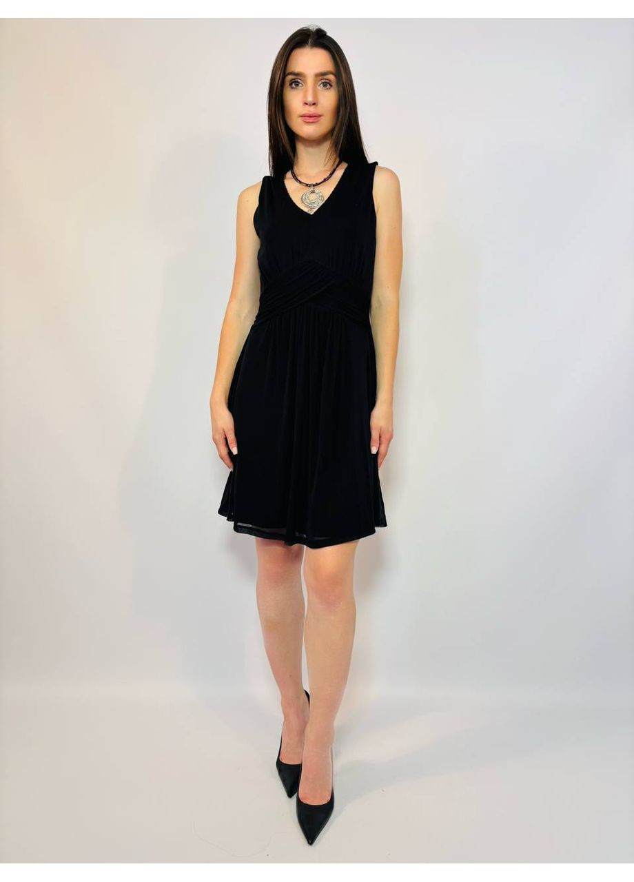 Черное платье Comma