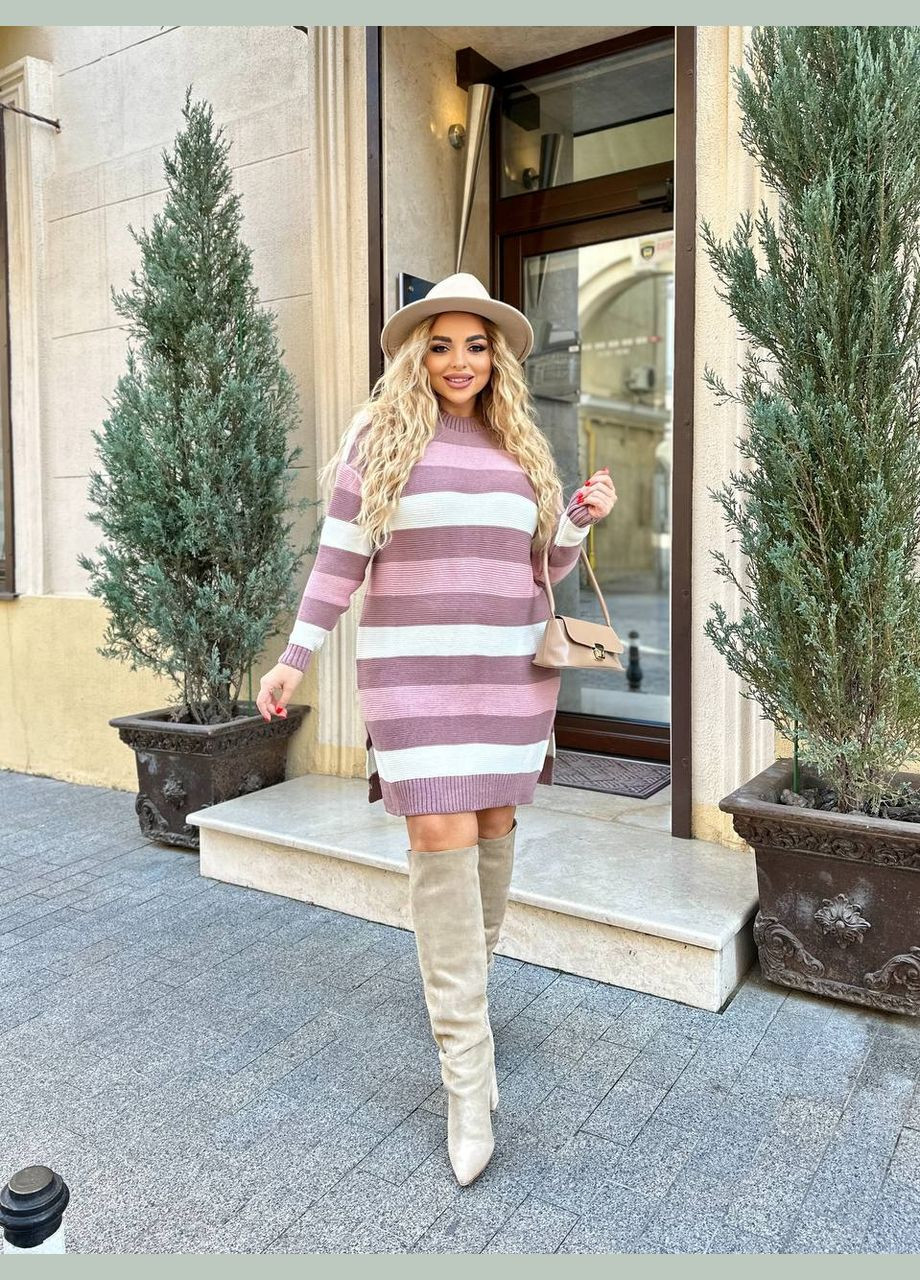 Пудрова в'язане плаття в смужку пудрового кольору 29892 сукня светр No Brand в смужку