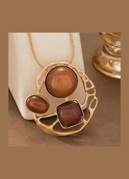 Стильне кольє з акцентним кулоном No Brand (347250691)