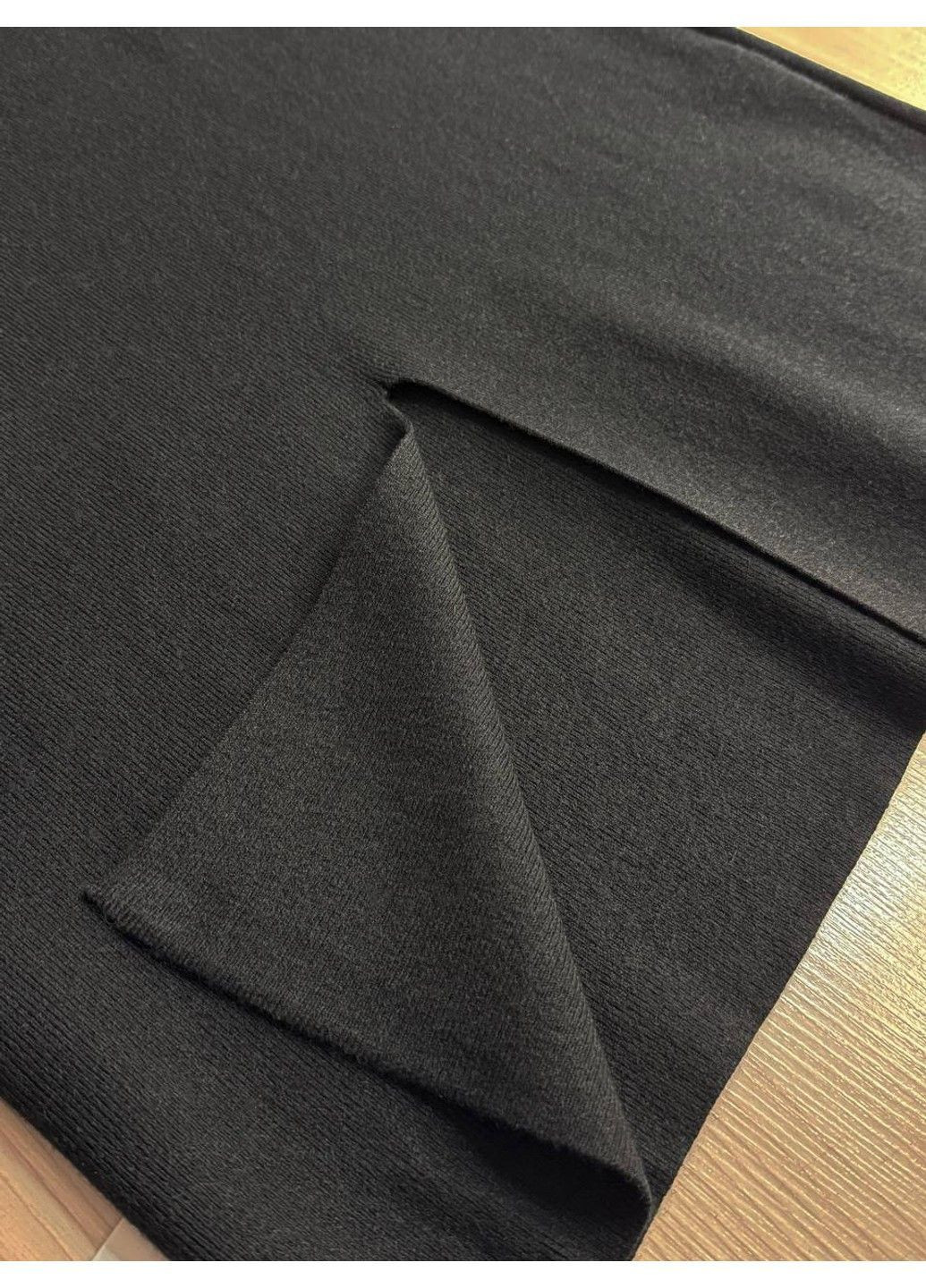 Спідниця жіноча 8631 вʼязана міді з розрізом Accorddream (362194007)