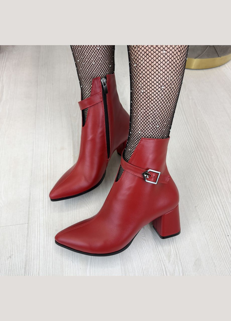 Осенние ботинки кожаные женские с острым носком.. 39 размер Vasha para