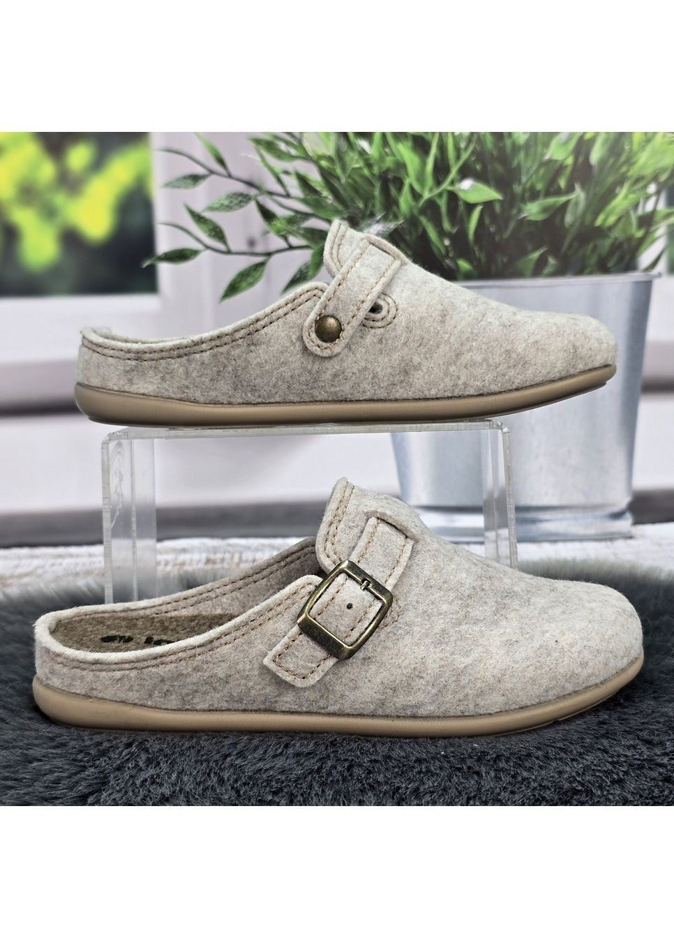 Тапочки жіночі світло-сині фетрові з ремінцем на поліуретановій підошві Inblu (366144522)