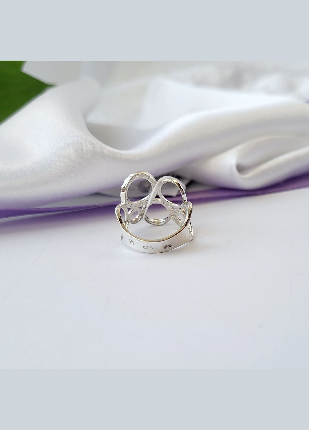 Срібна каблучка Кола із золотою пластиною розмір срібло 925 проби 622 3.09г No Brand (306743270)