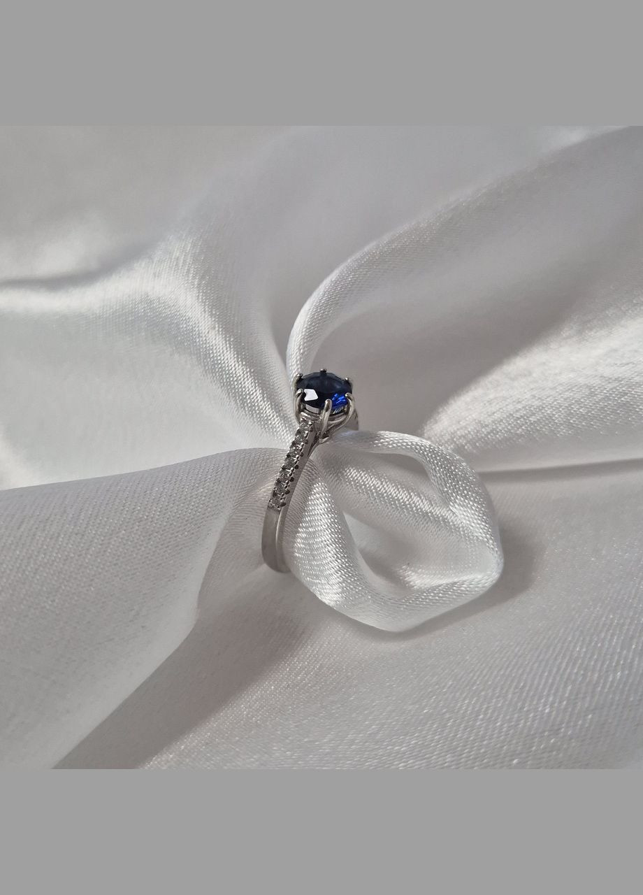 Серебряное кольцо с Синим камнем.0 размер серебро 925 пробы Родированное 81112с 2.33г No Brand (316649617)