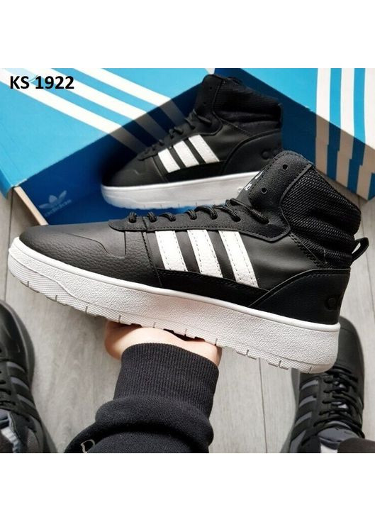 Чорні Осінні кросівки чоловічі adidas ultra boost black white адідас ультрабуст No Brand