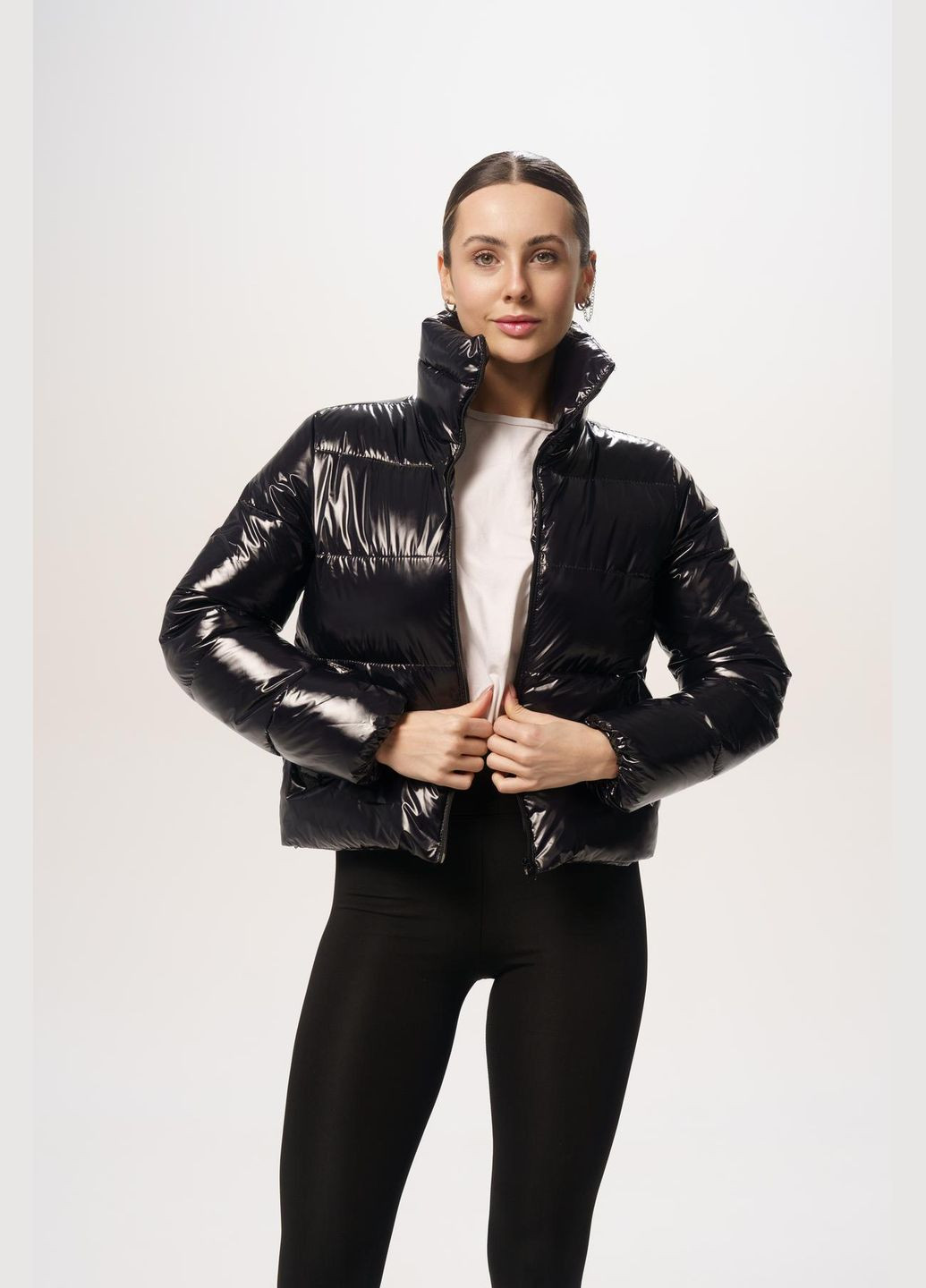 Черно-белая стильная базовая куртка Luna