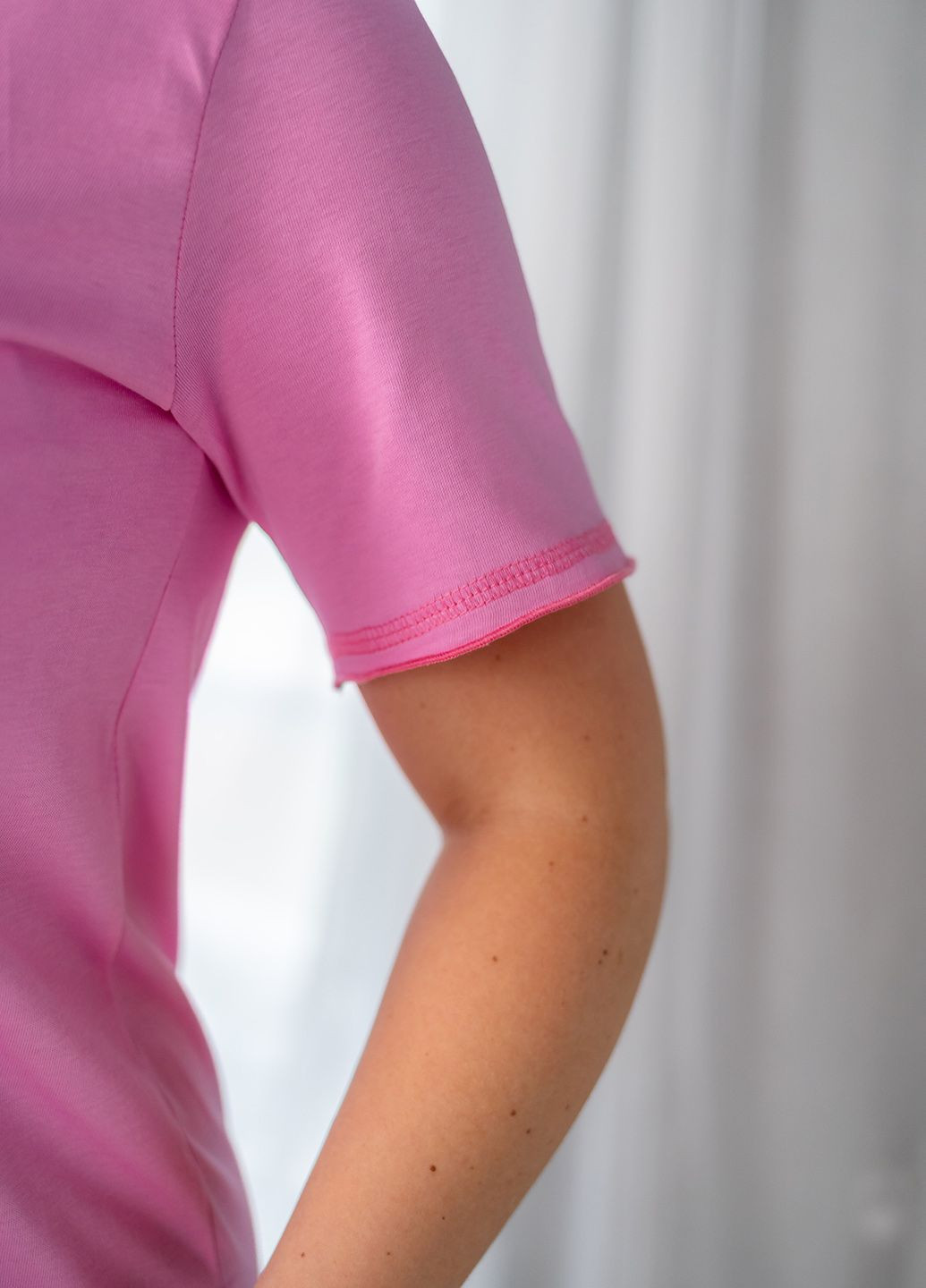 Розовая рубашка с рисунком Трикомир